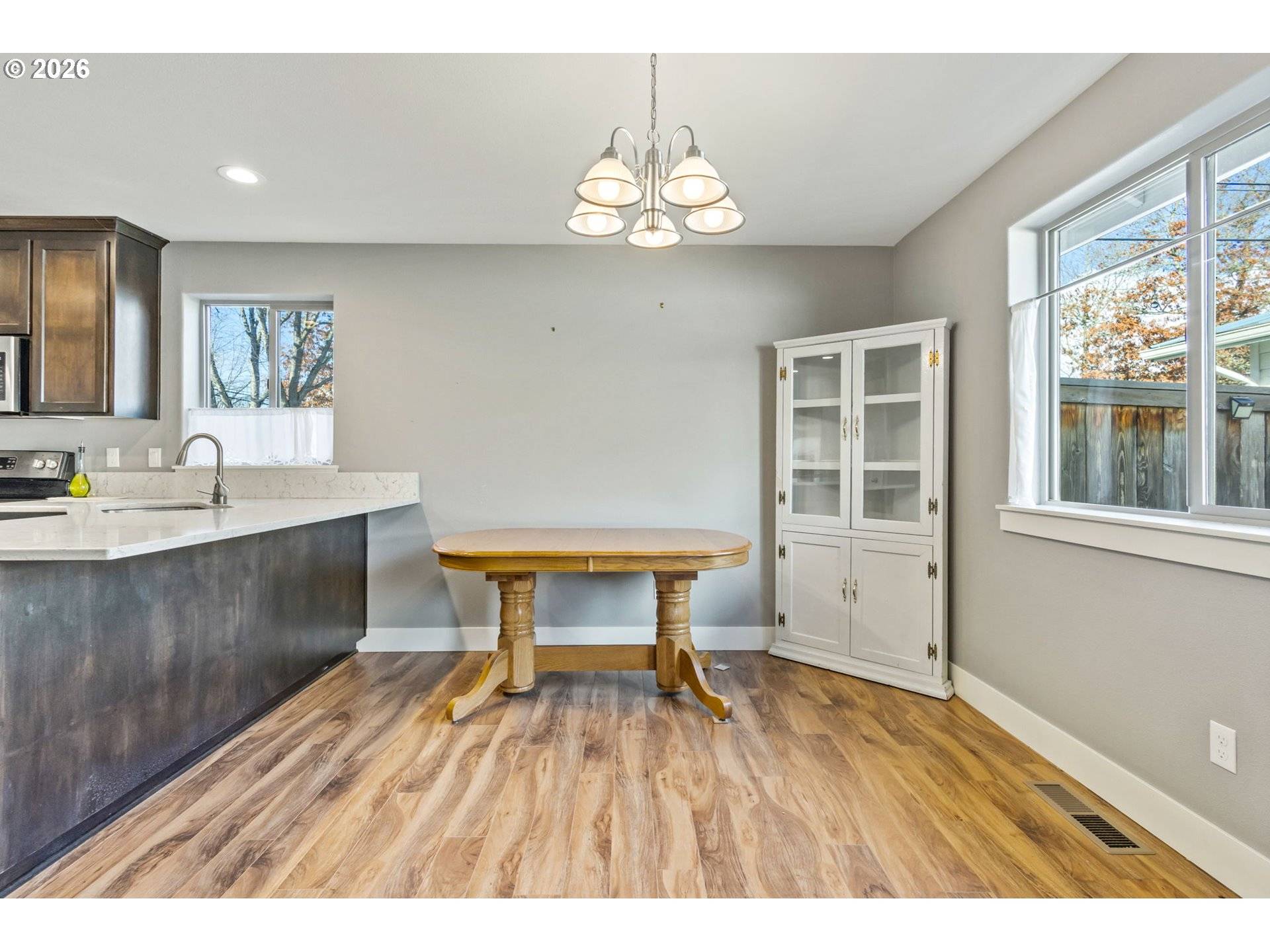 Sweet Home, OR 97386,1075 12TH AVE