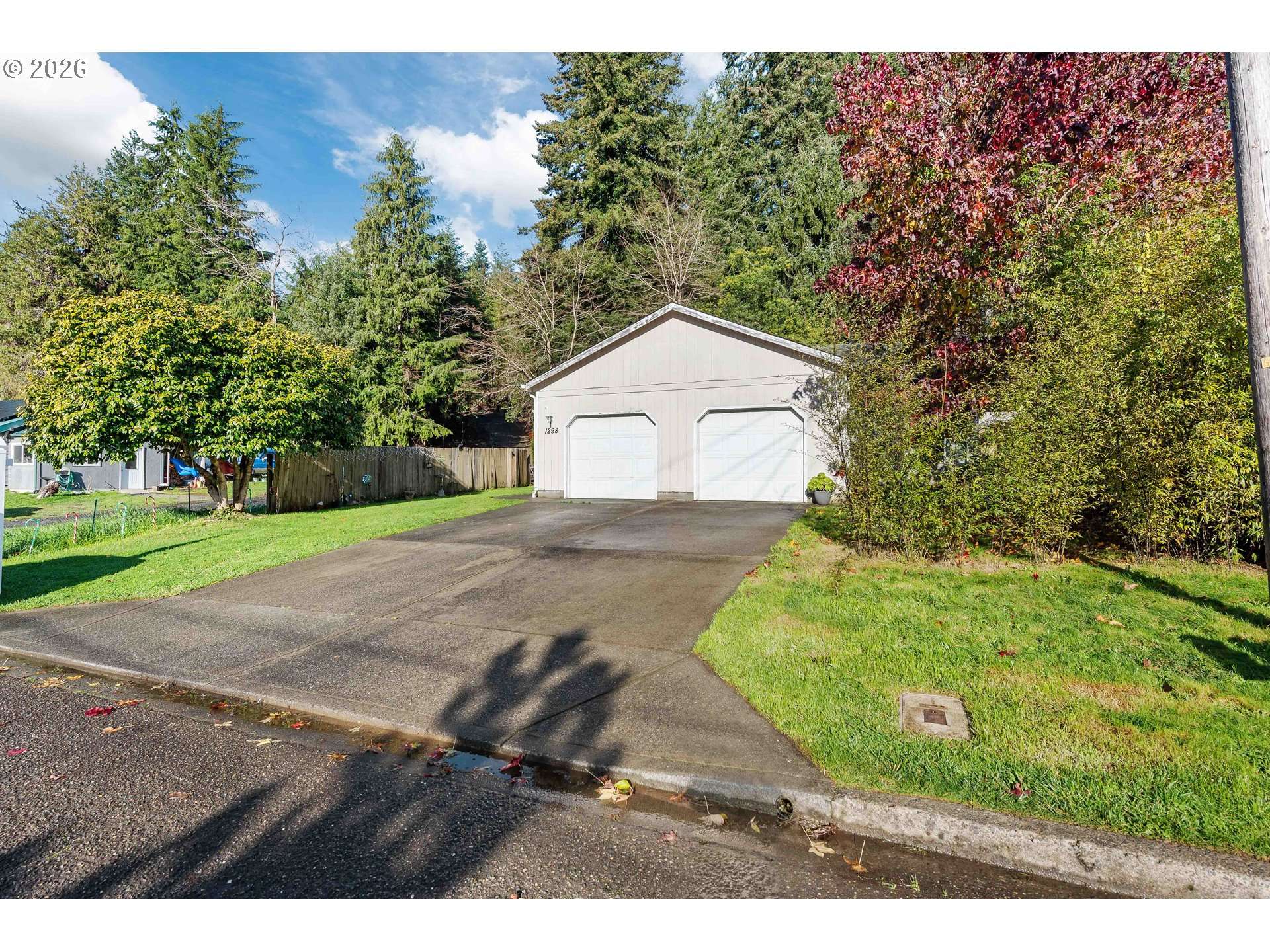 Coos Bay, OR 97420,1298 MINNESOTA AVE