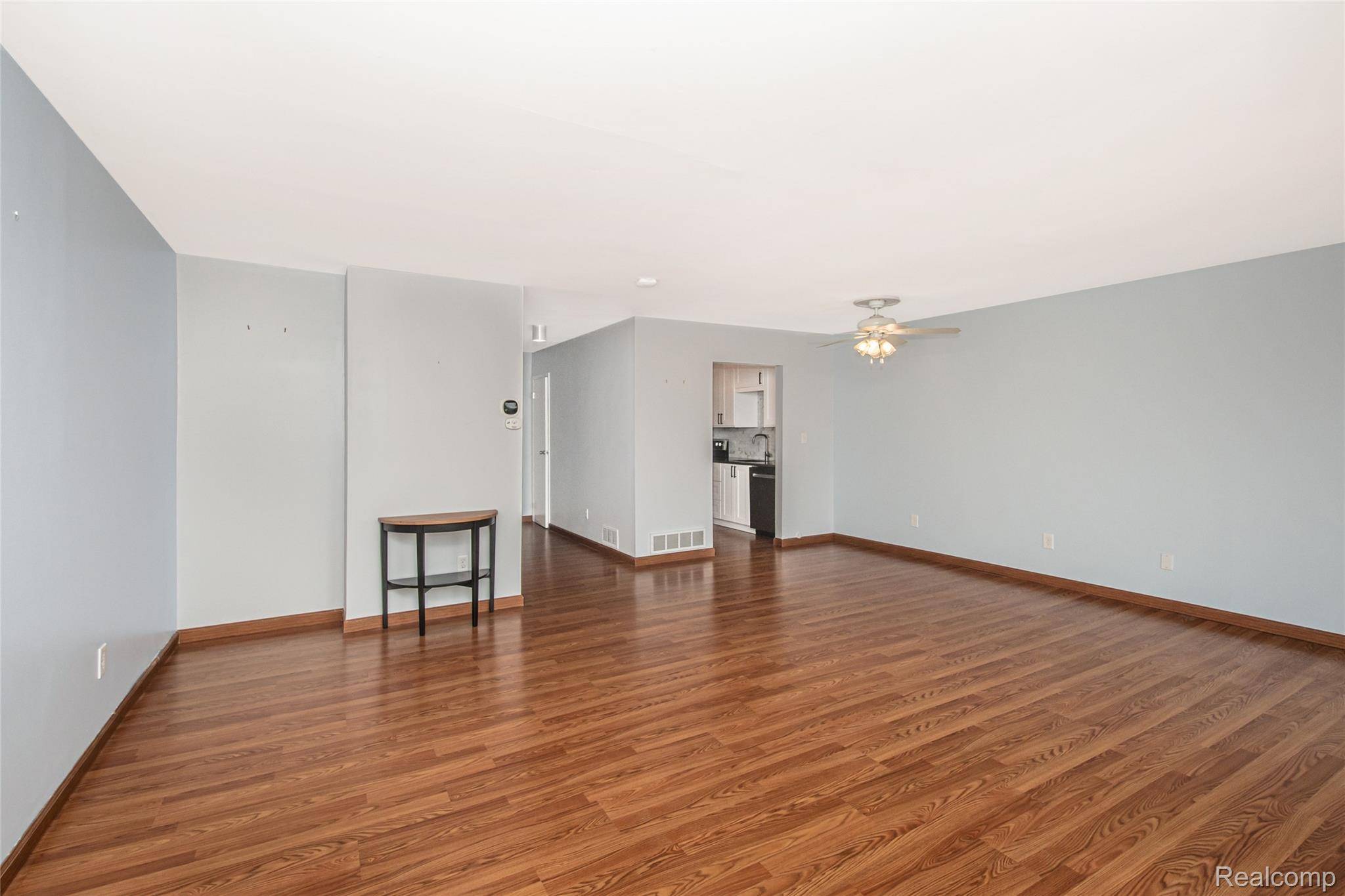 Ann Arbor, MI 48105,767 Skynob DR