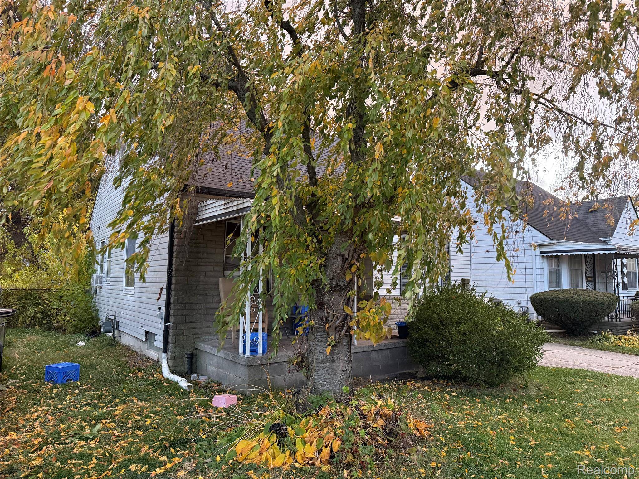 Detroit, MI 48205,16026 Eastburn ST