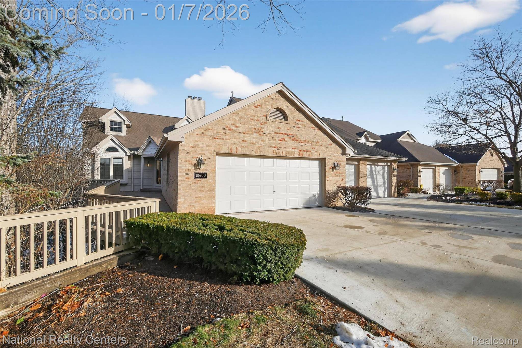 Northville, MI 48168,18600 Blue Heron Dr W