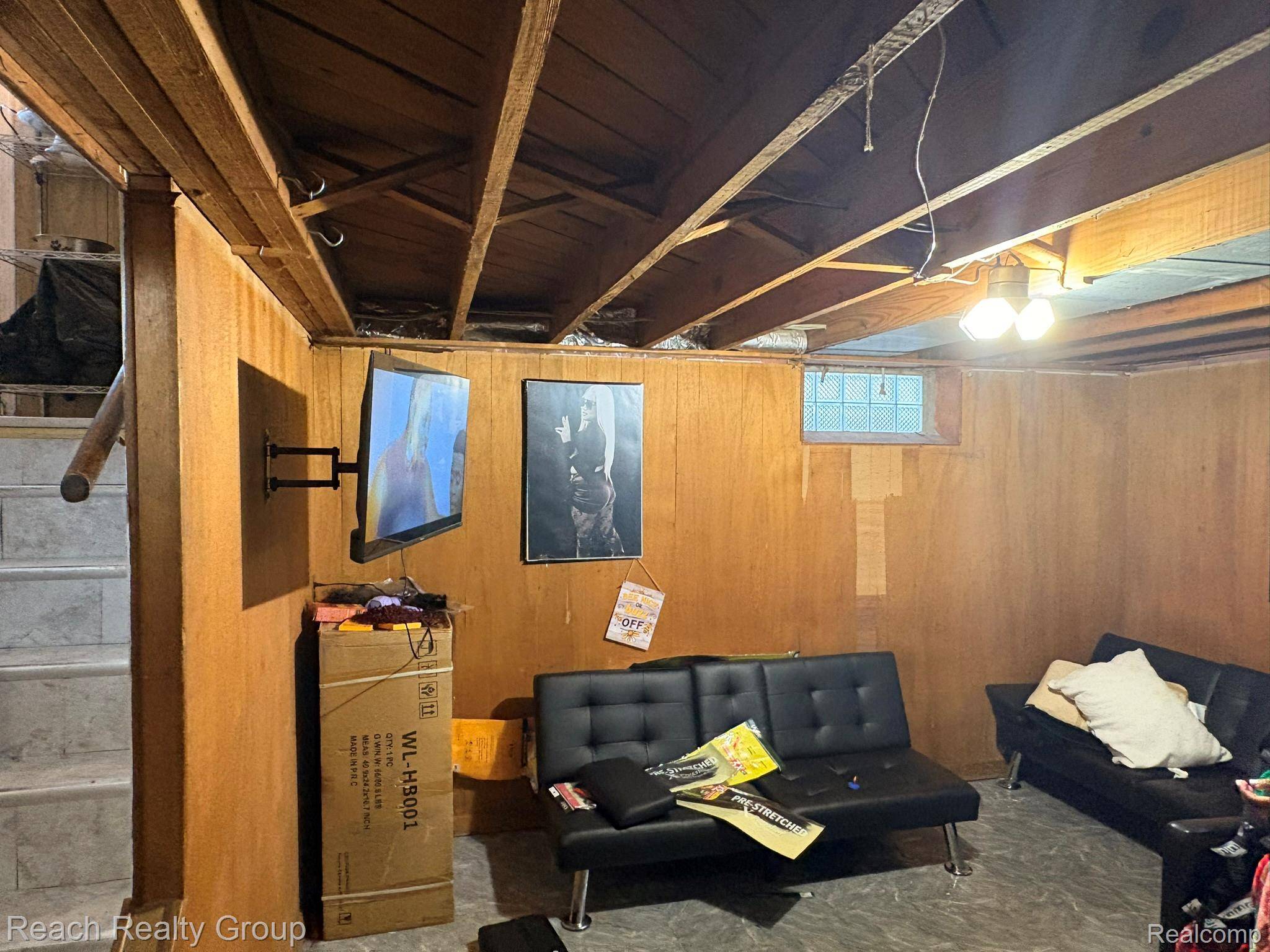 Detroit, MI 48205,14051 Edmore DR