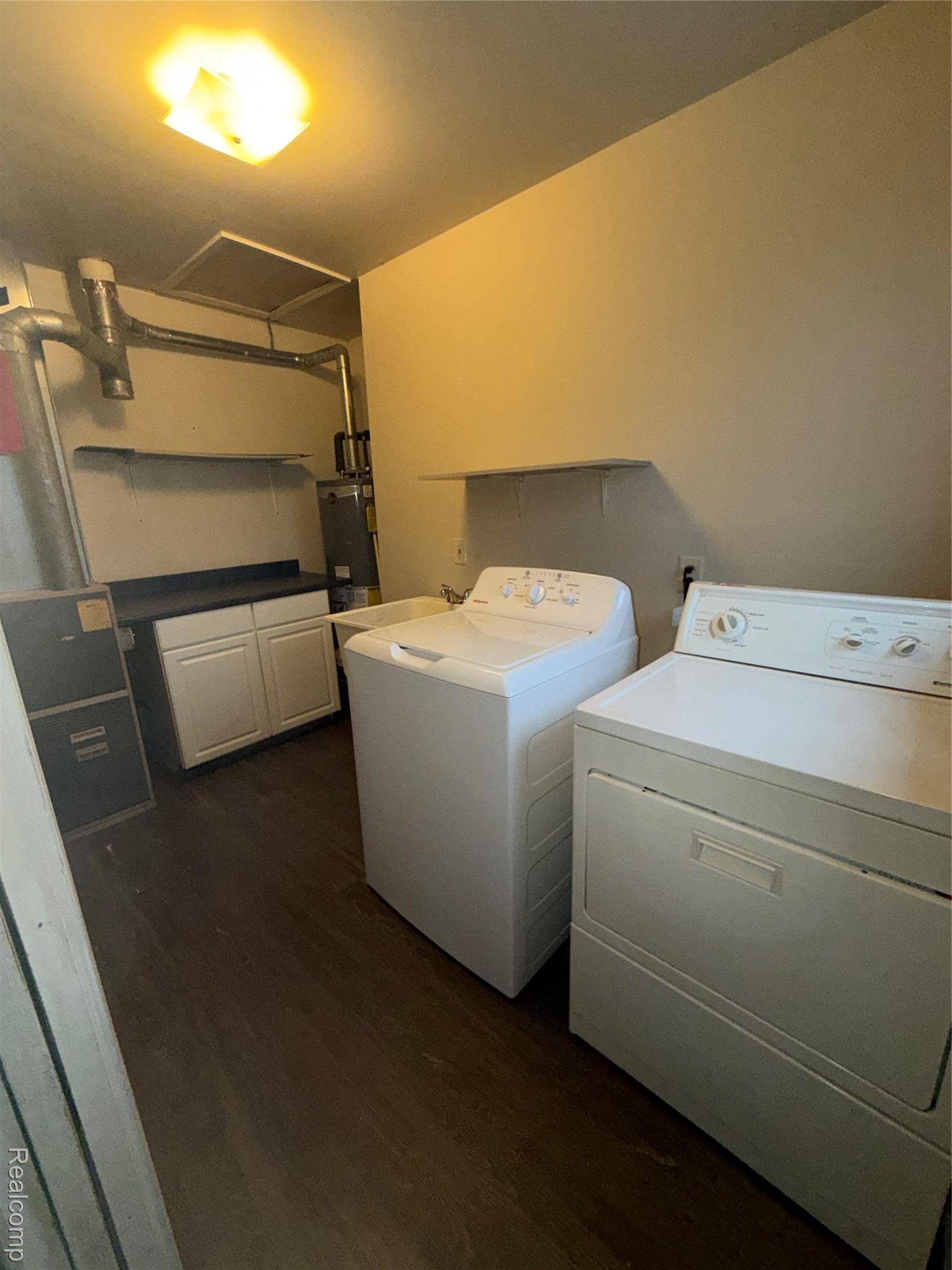 Clinton Township, MI 48035,20171 Williamson ST