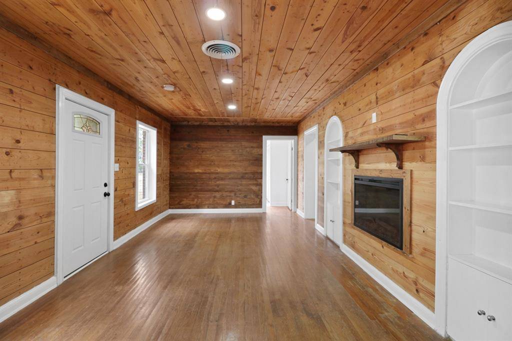 Coleman, TX 76834,108 Miami Street