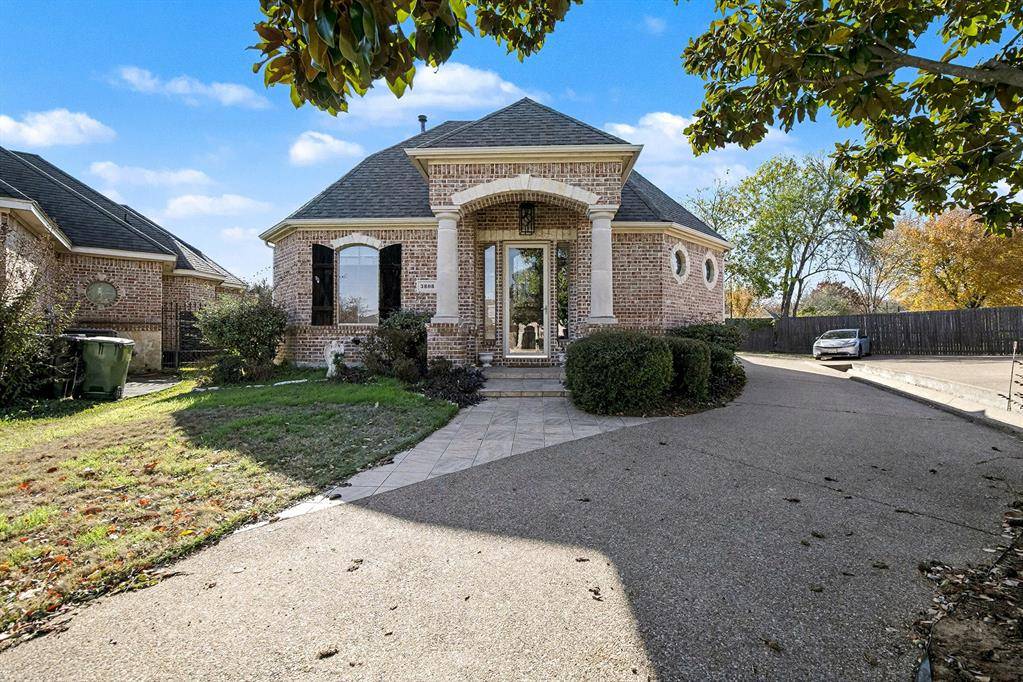 Arlington, TX 76017,3808 Park Flower Court