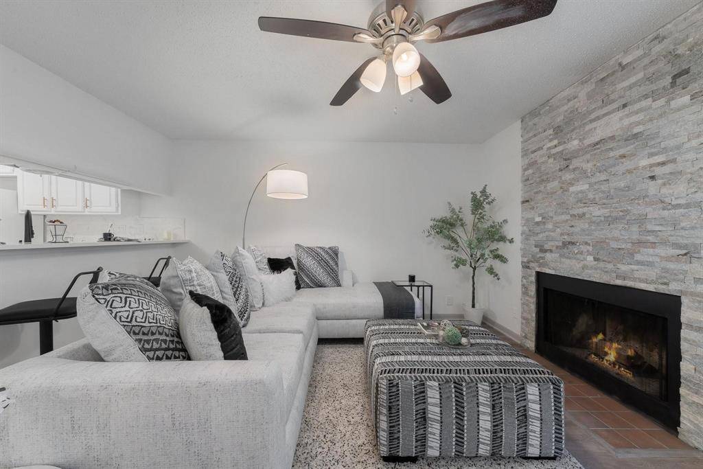 Dallas, TX 75248,5981 Arapaho Road #305