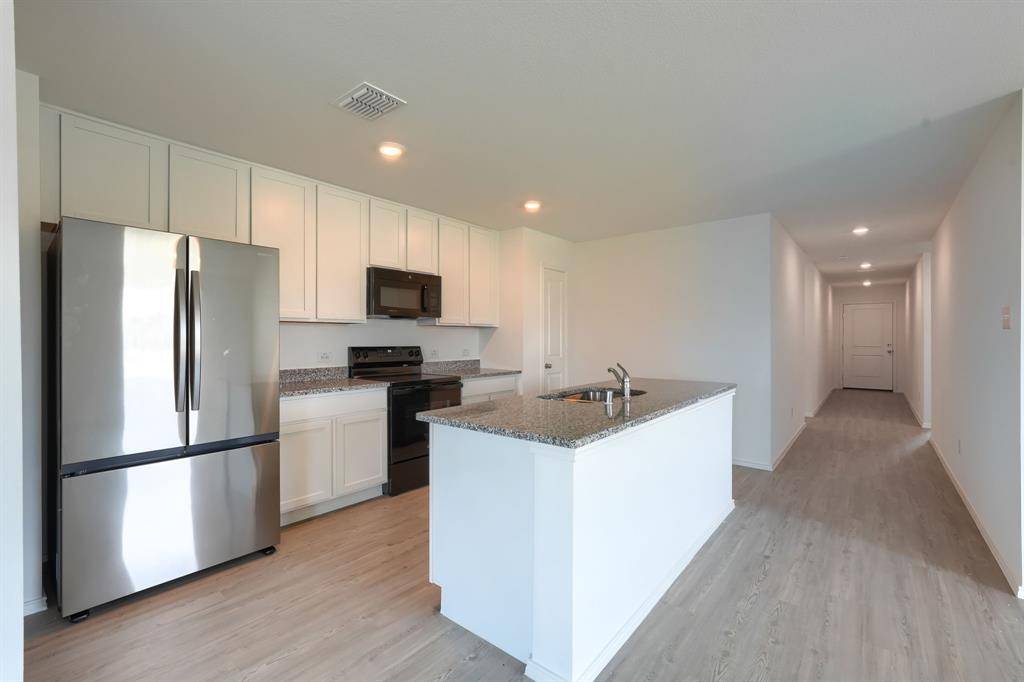 Princeton, TX 75407,5916 Crystal Water Way