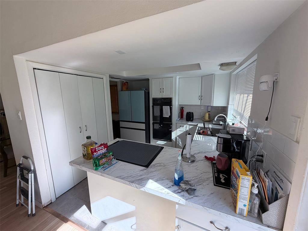 Garland, TX 75043,949 Meadowdale Circle