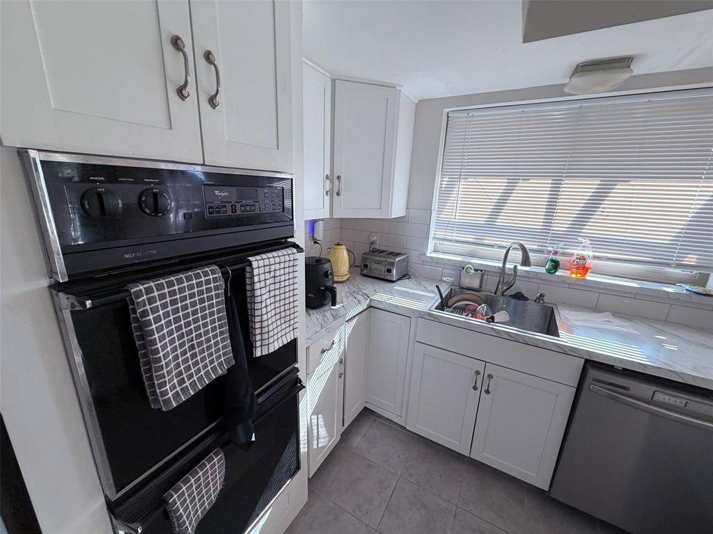 Garland, TX 75043,949 Meadowdale Circle