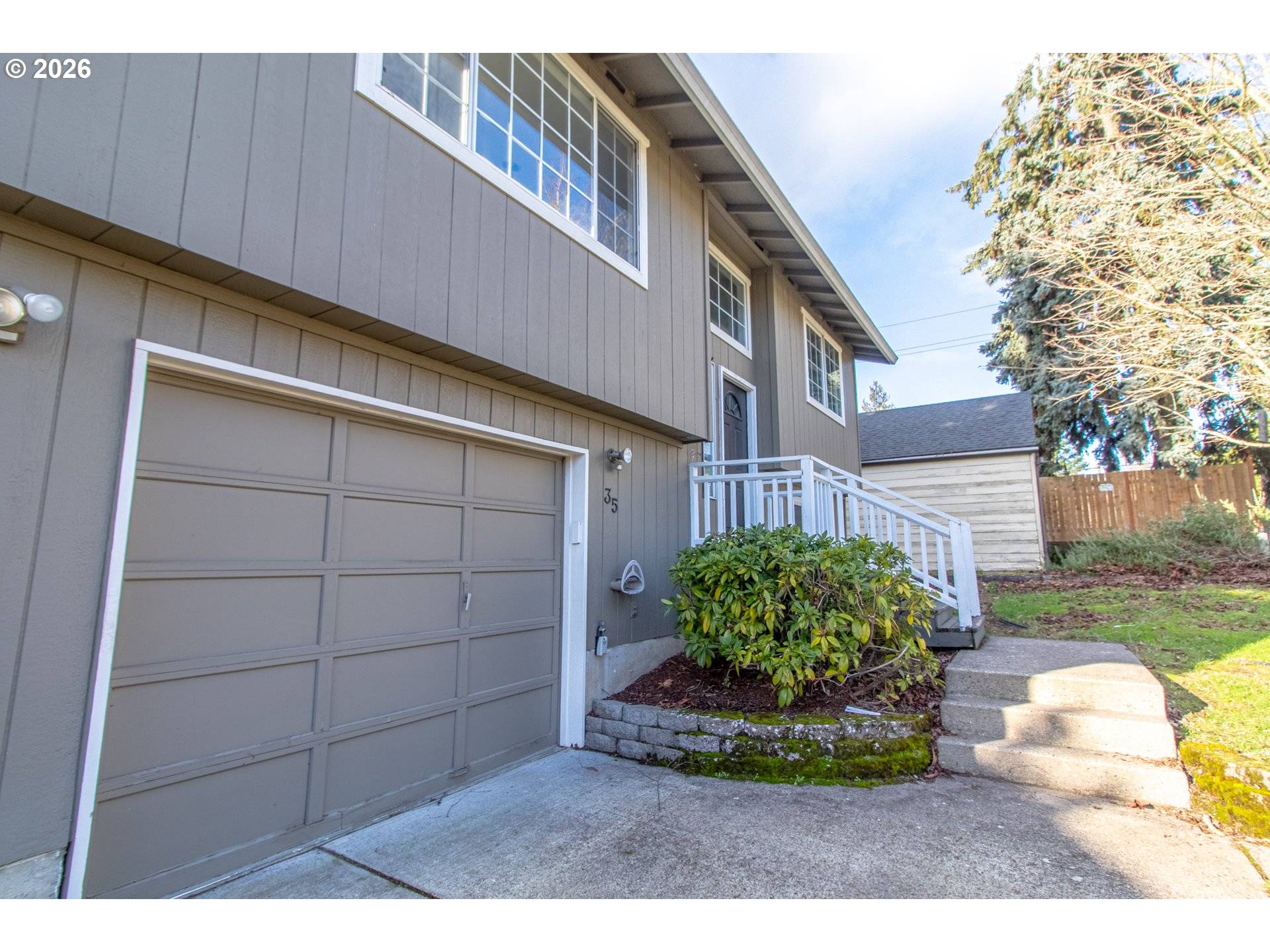 Portland, OR 97216,35 SE 90TH AVE