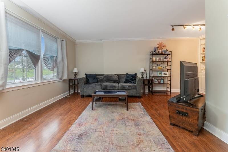 Hillsborough Twp., NJ 08844,2103 Jamestown Cmn