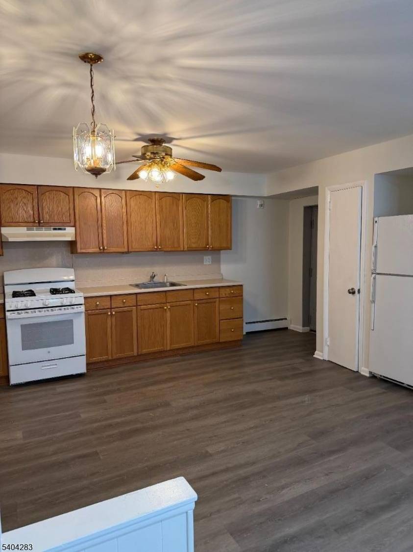 Garfield City, NJ 07026,671 Midland Ave