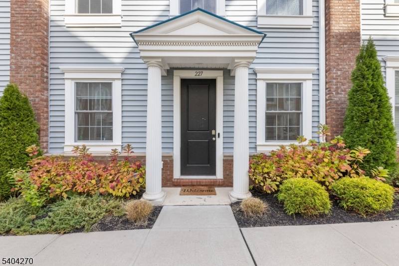 Wood-ridge Boro, NJ 07075,227 Bradley Dr