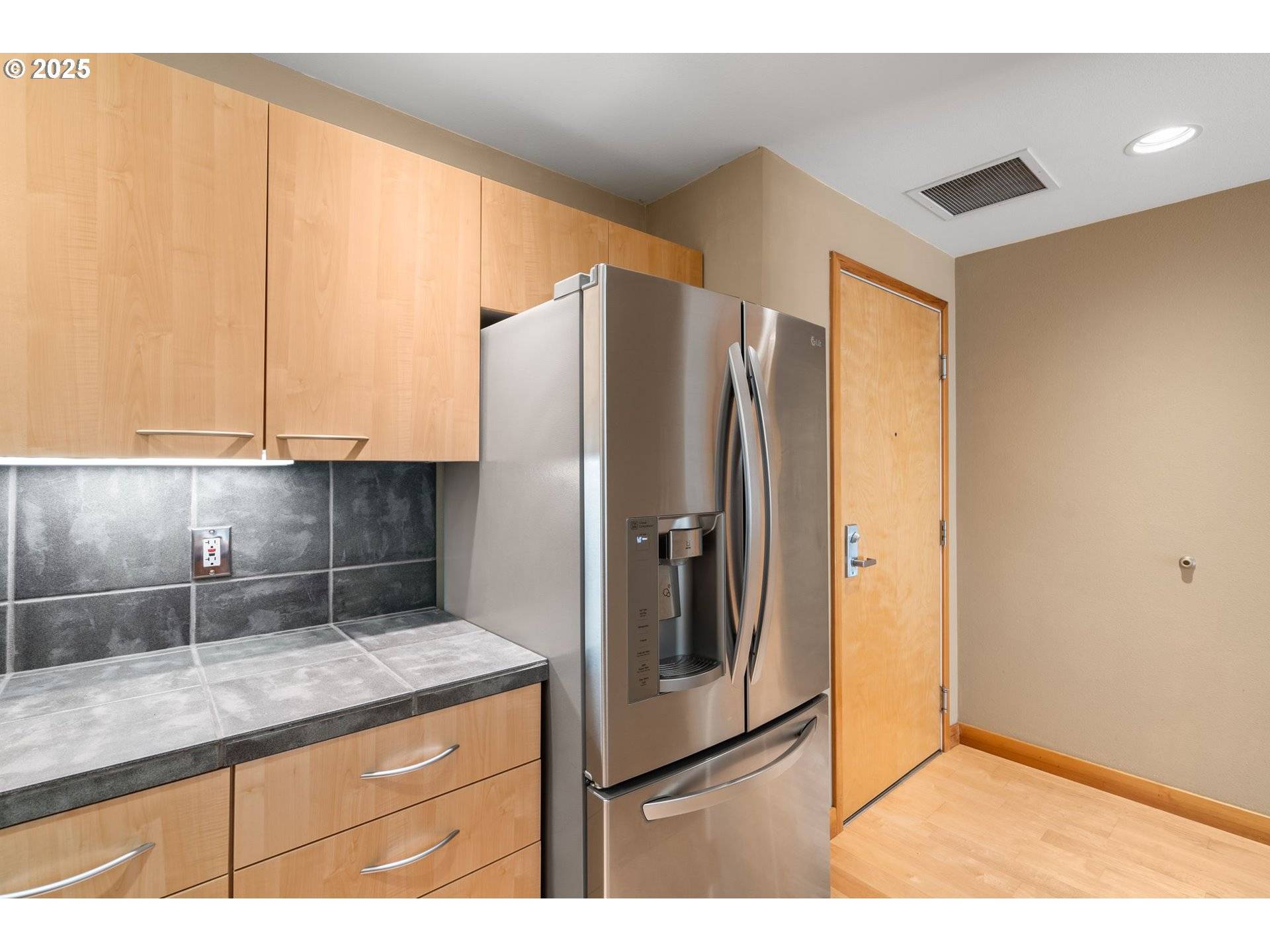 Vancouver, WA 98660,400 W 8TH ST #236