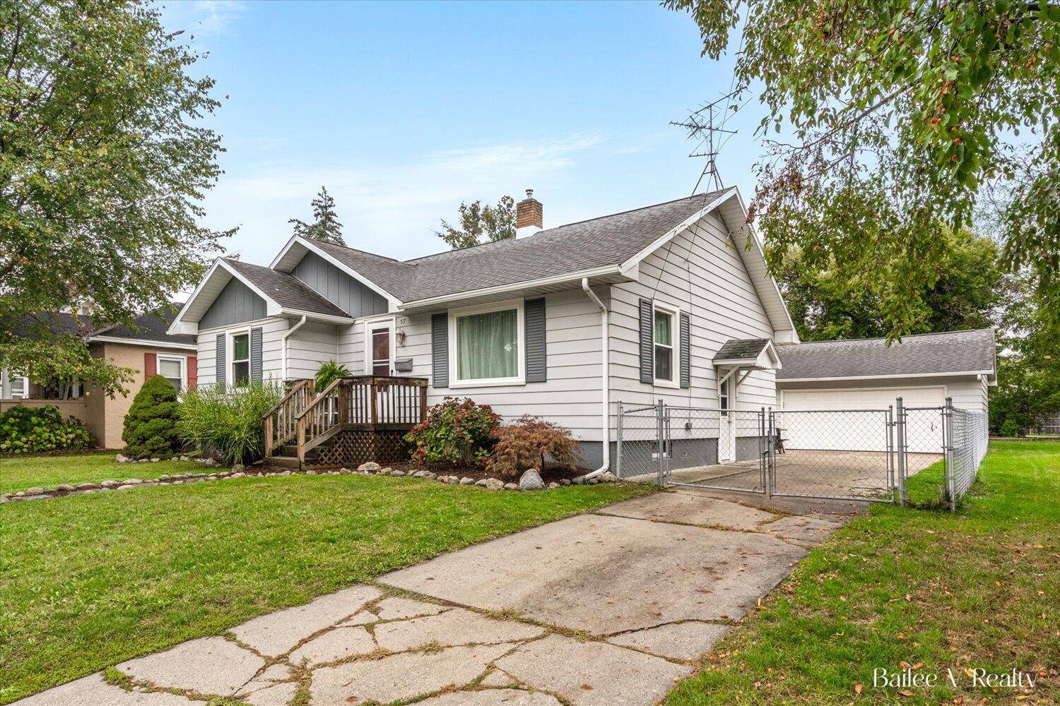 Coopersville, MI 49404,57 Mill ST