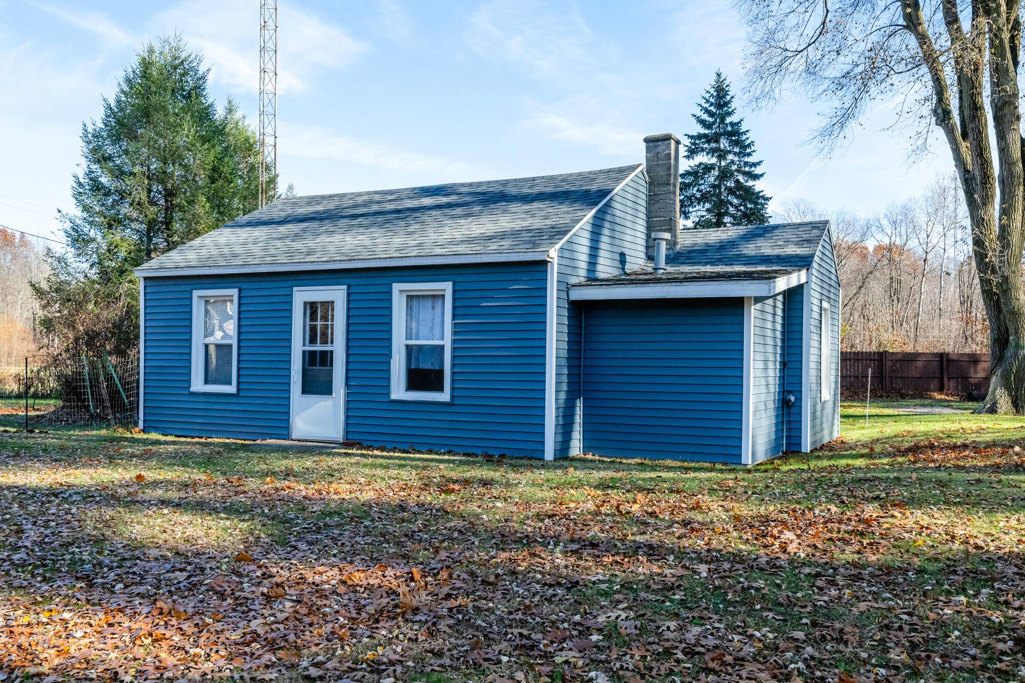 Coloma, MI 49038,82078 North CT