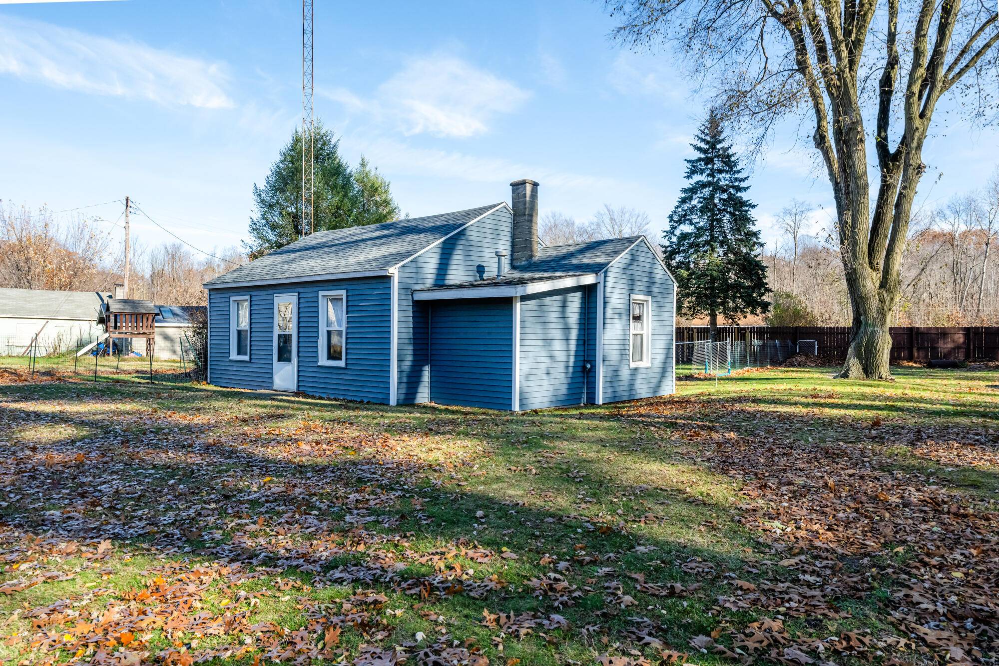 Coloma, MI 49038,82078 North CT