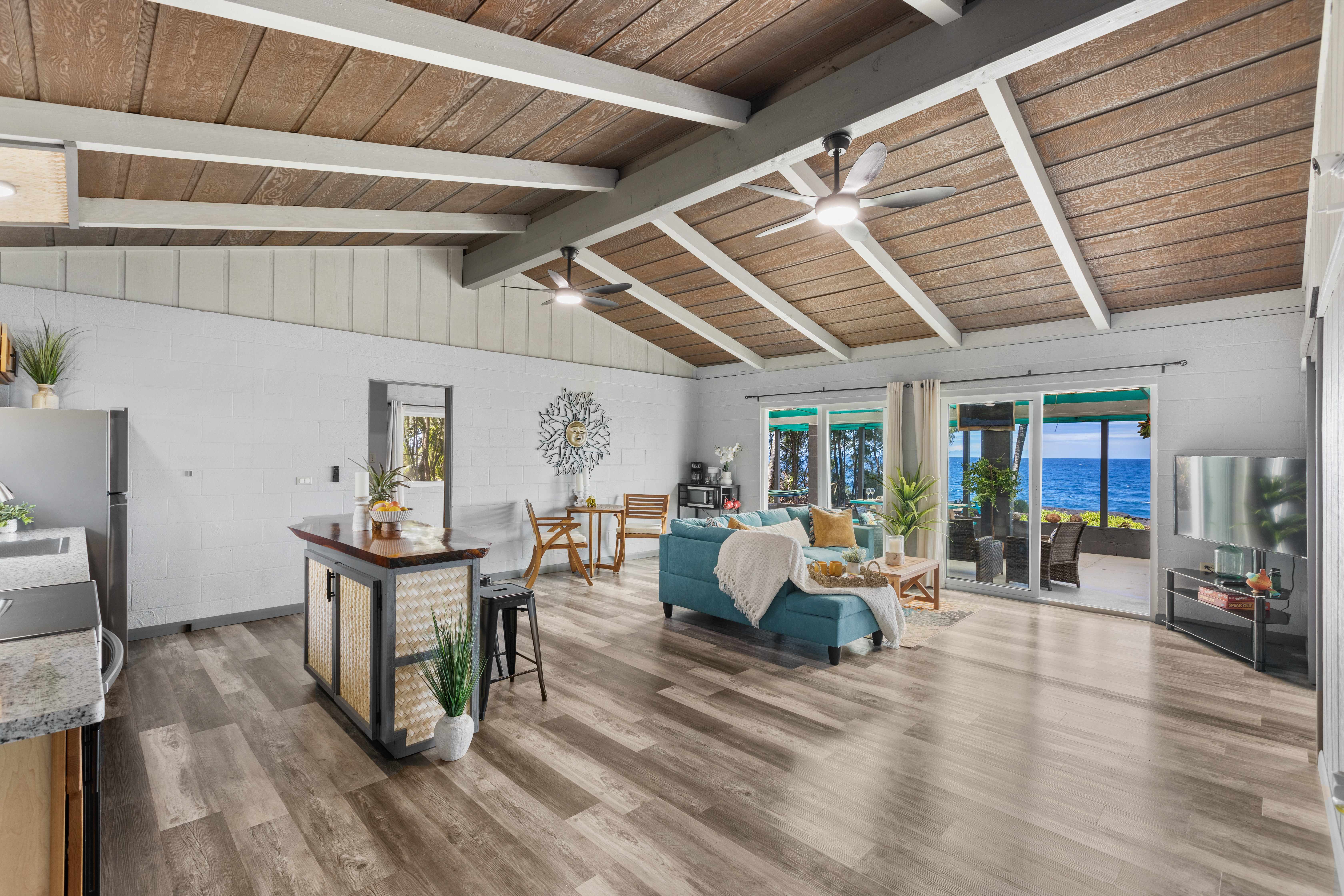 Keaau, HI 96749,15-1061 ALA HEIAU RD