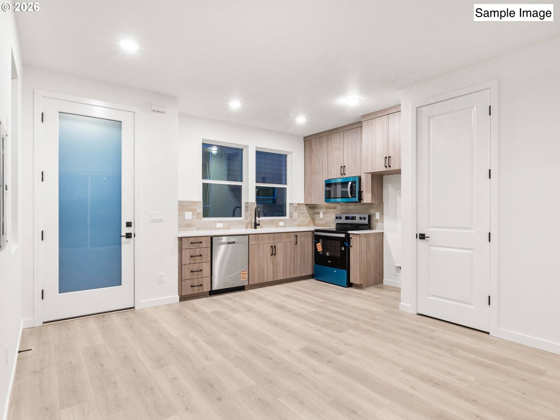 Portland, OR 97203,8332 N Bank ST