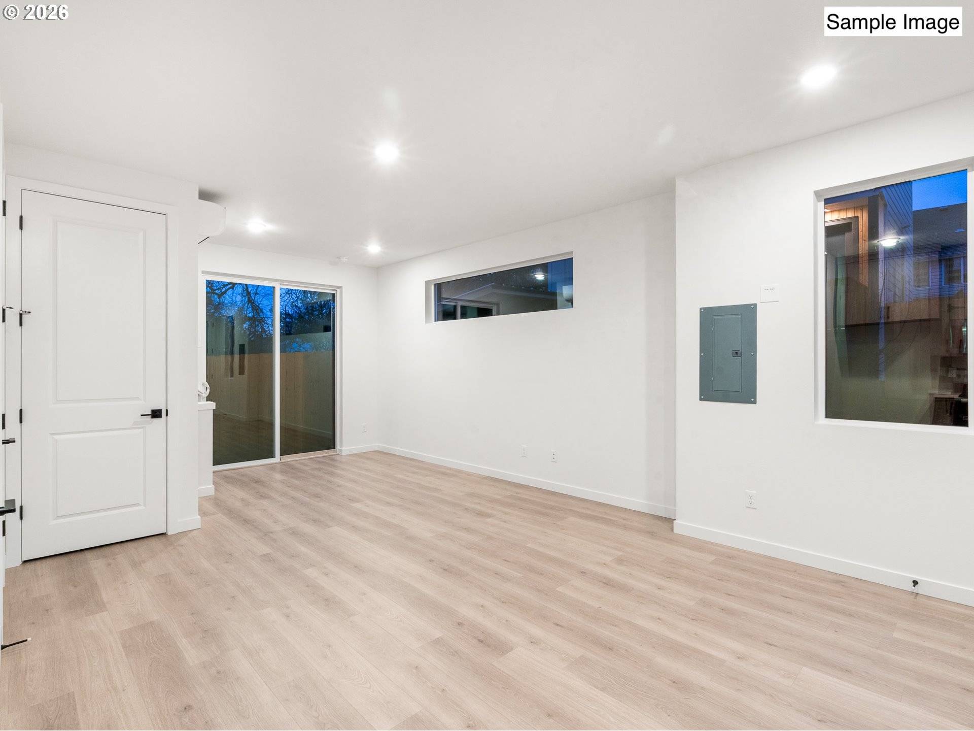 Portland, OR 97203,8332 N Bank ST