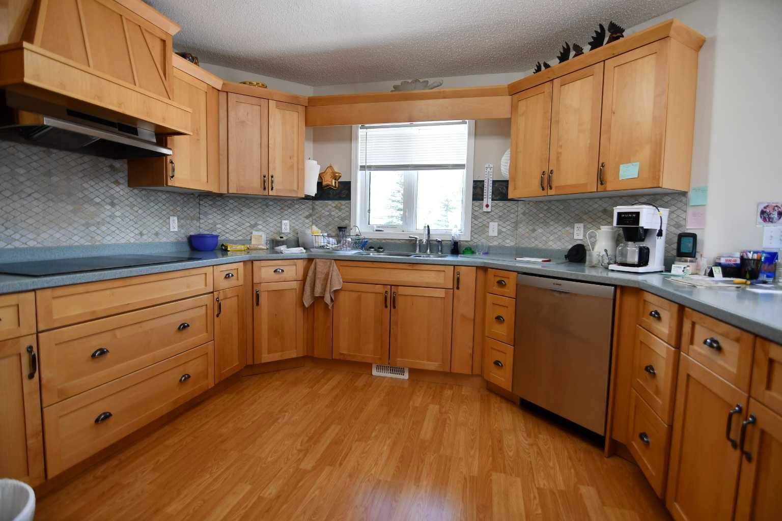 Rural Provost No. 52 M.d. Of, AB T0B 0B0,415008 Range Road 82