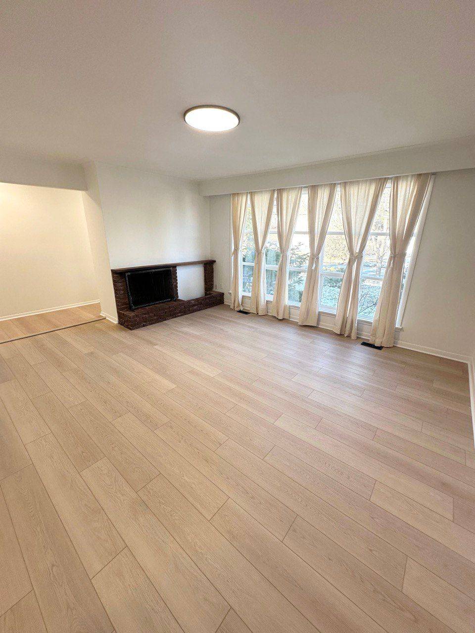 Toronto C07, ON M2M 1J6,177 Patricia AVE