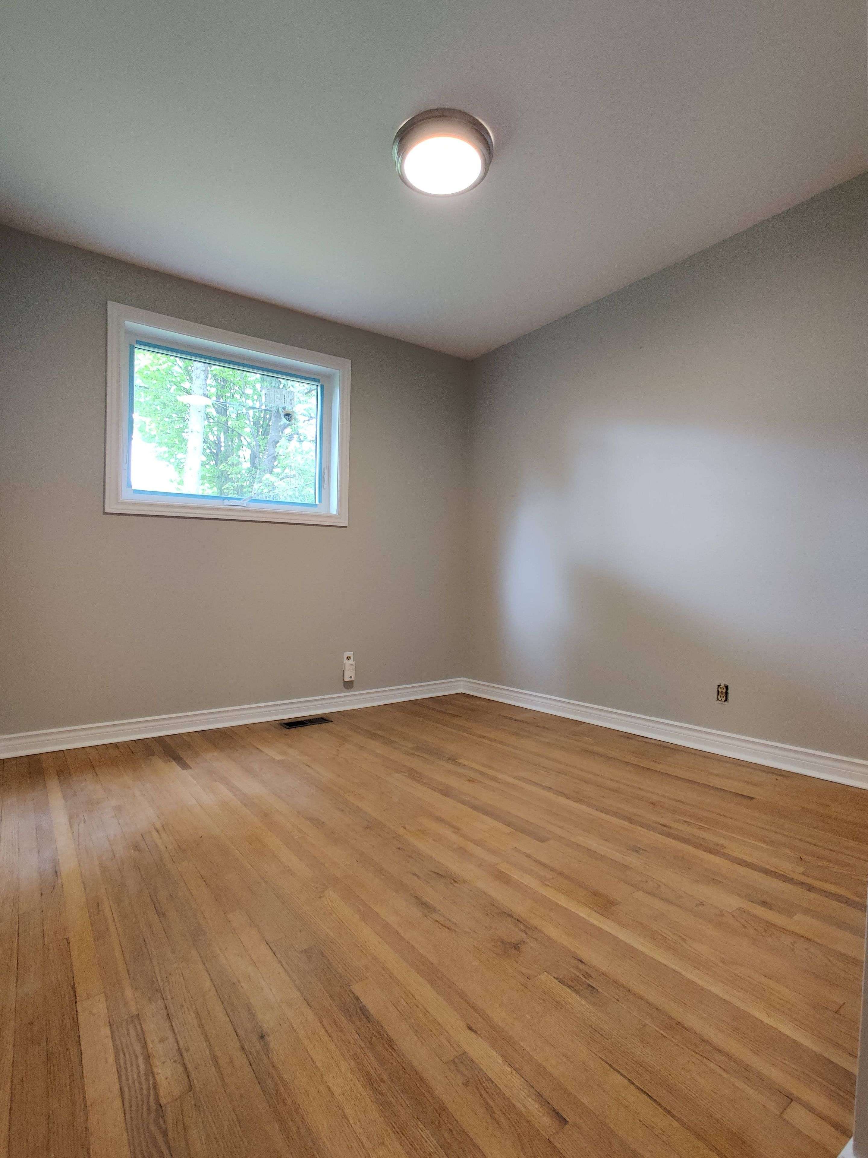 Toronto C15, ON M2J 2B7,34 Kingland CRES #Lower