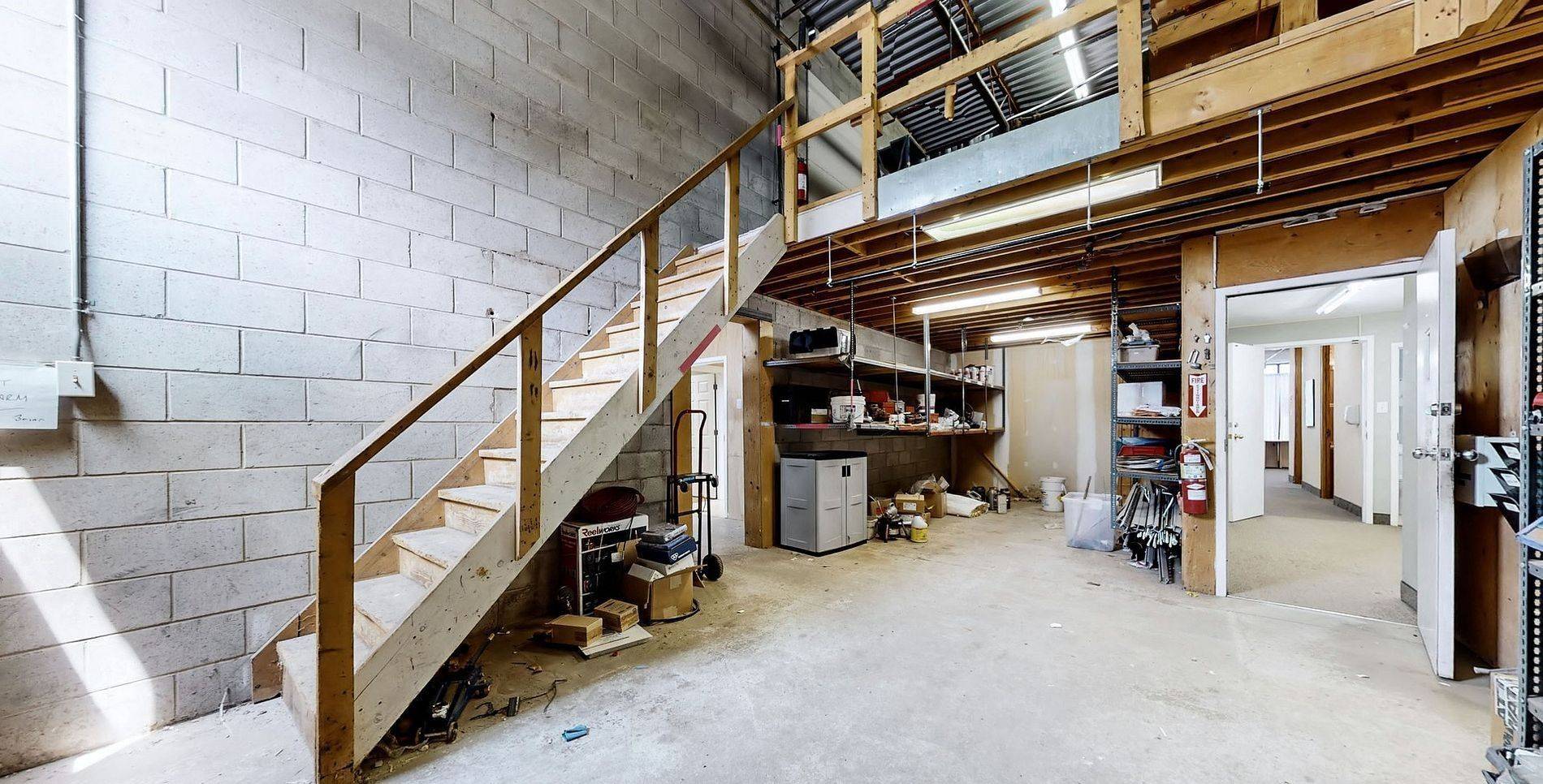 Toronto E07, ON M1V 5E4,80 Nashdene RD #52B