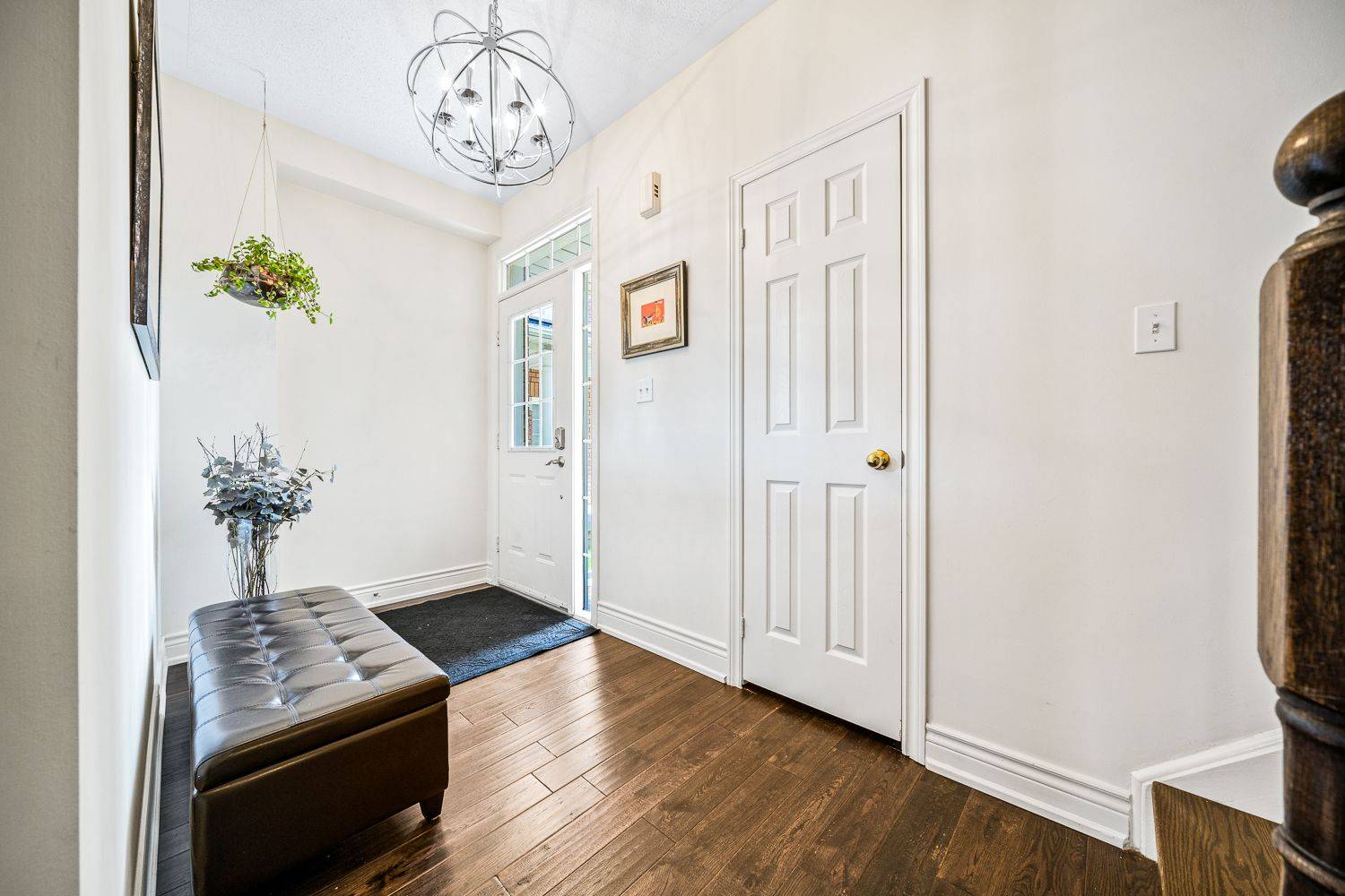 Pickering, ON L1V 7A4,432 Woodsmere CRES