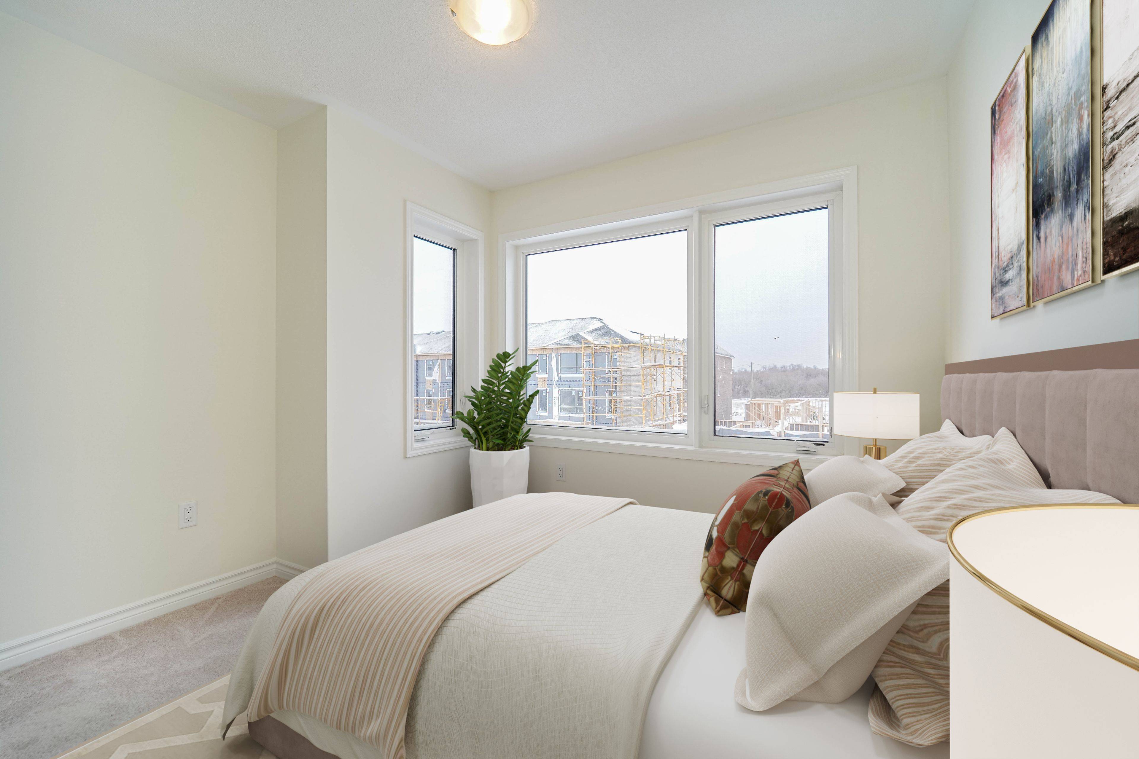 Pickering, ON L1X 0N4,3325 Thunderbird Promenade