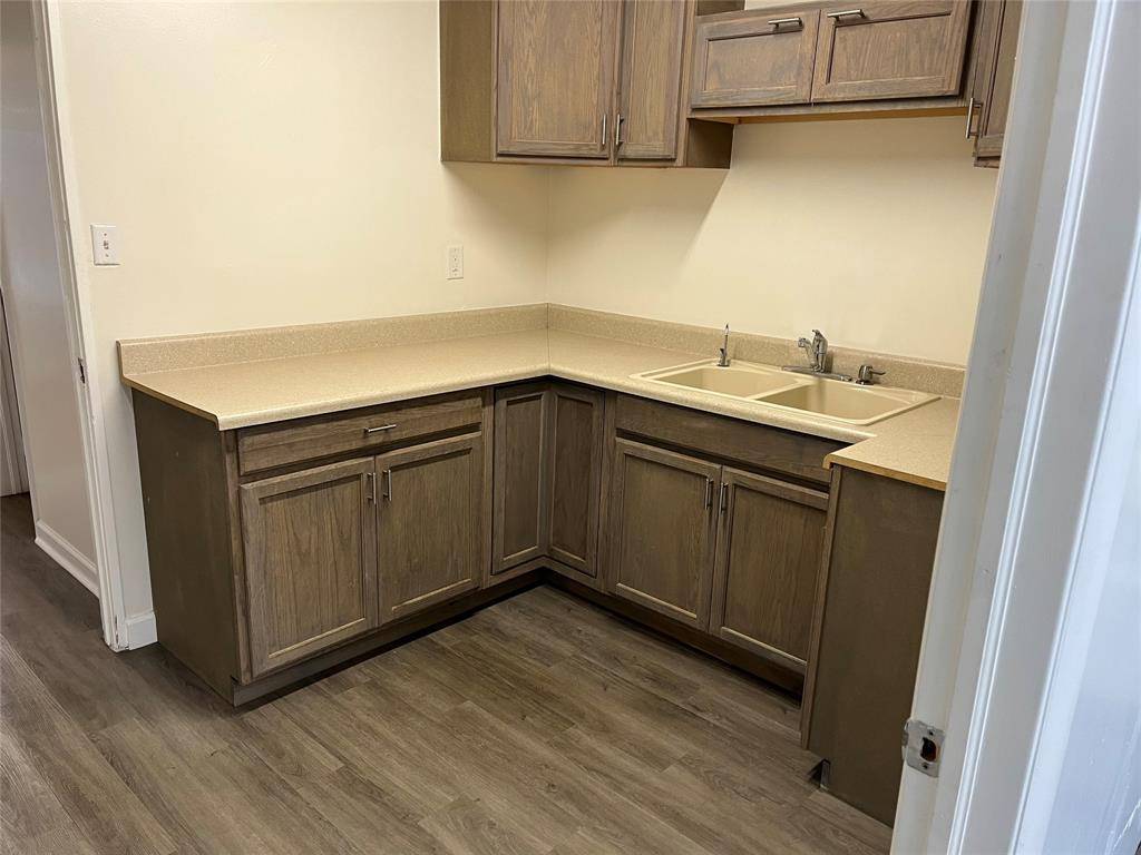 Oakland Park, FL 33334,4785 NE 11th Ave #4785