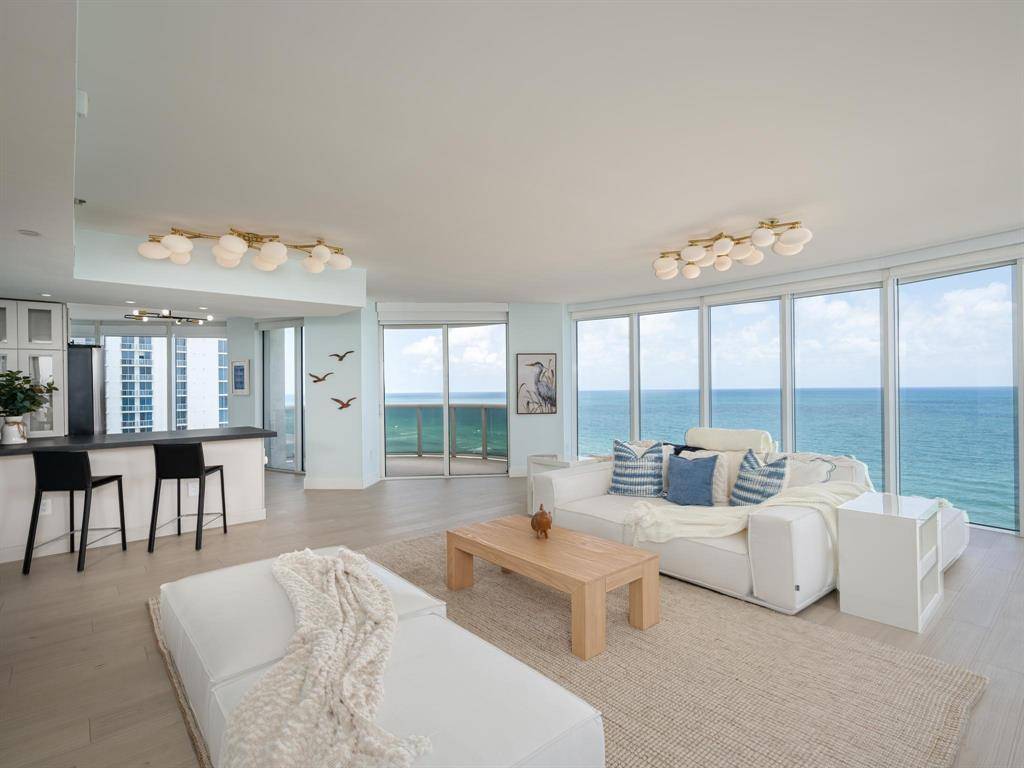 Sunny Isles Beach, FL 33160,17201 Collins Ave #1501