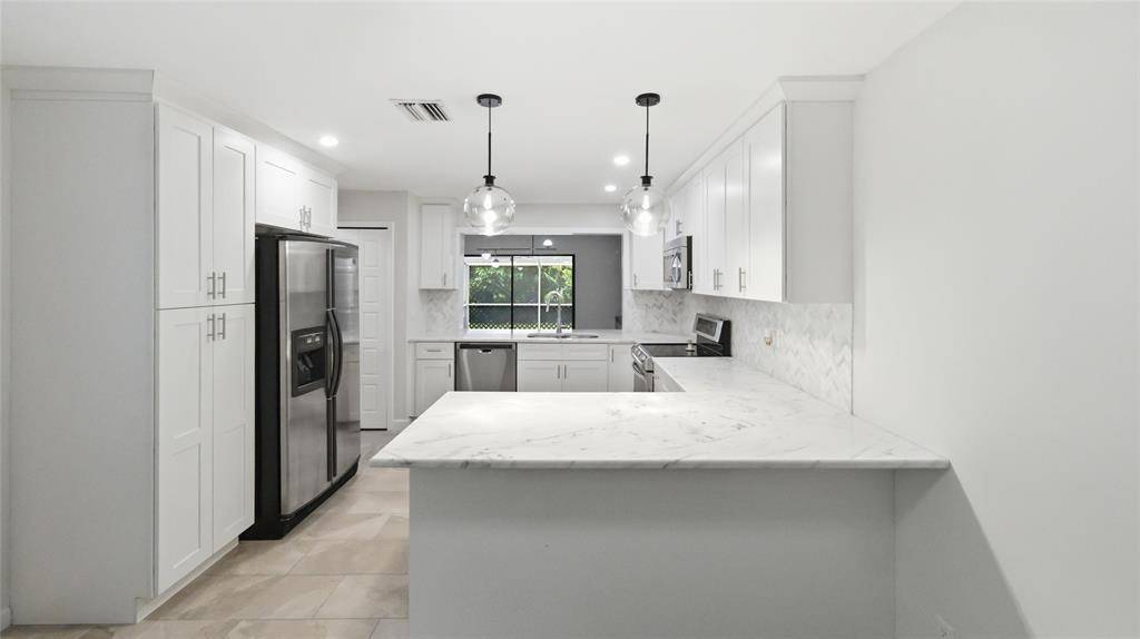 Deerfield Beach, FL 33442,619 Deer Creek North Shore Dr #619