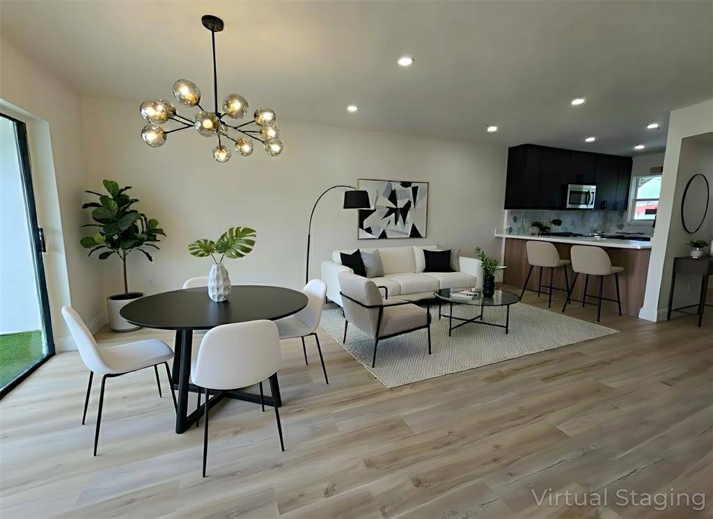 Sunrise, FL 33322,3001 E Sunrise Lakes Dr #303