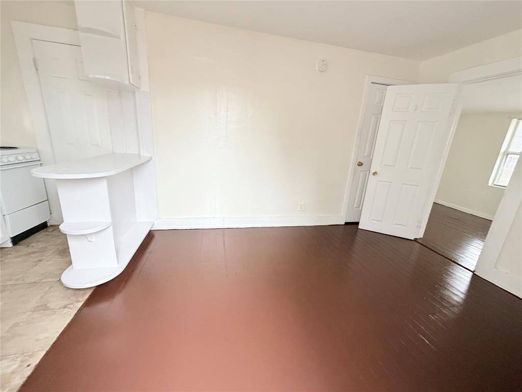 West Palm Beach, FL 33407,4341 Pinewood Ave #4341