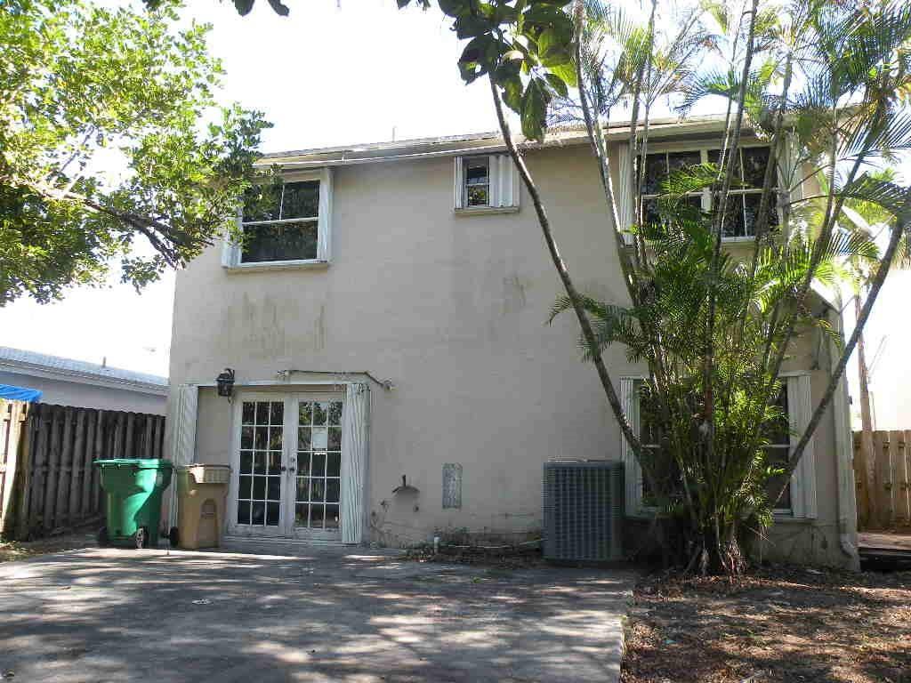 Davie, FL 33314,4415 SW 72 Ter