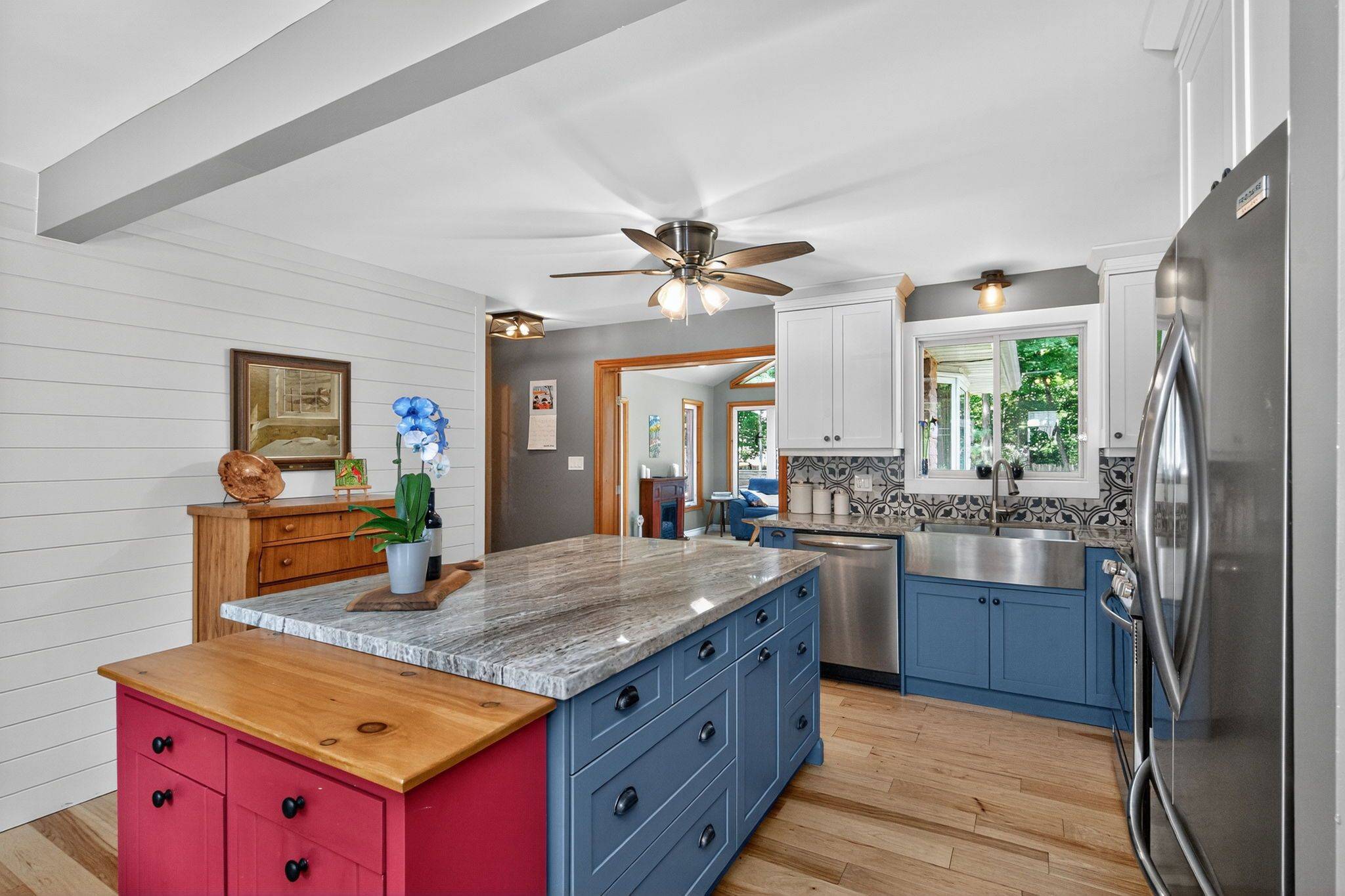 Tiny, ON L9M 0B5,16 Mundy AVE