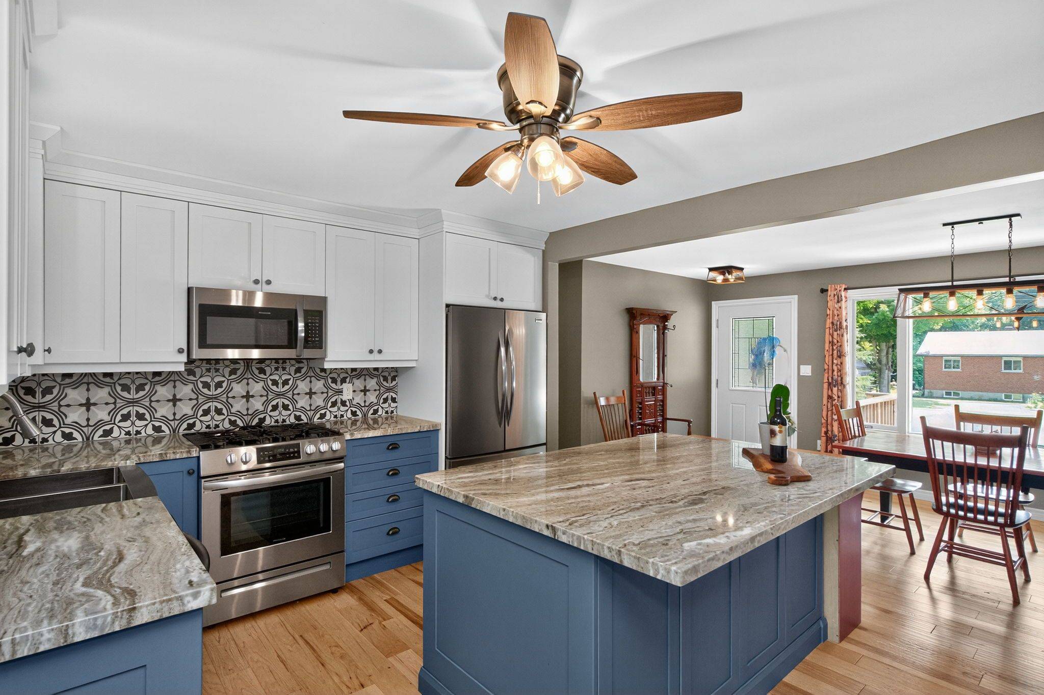 Tiny, ON L9M 0B5,16 Mundy AVE