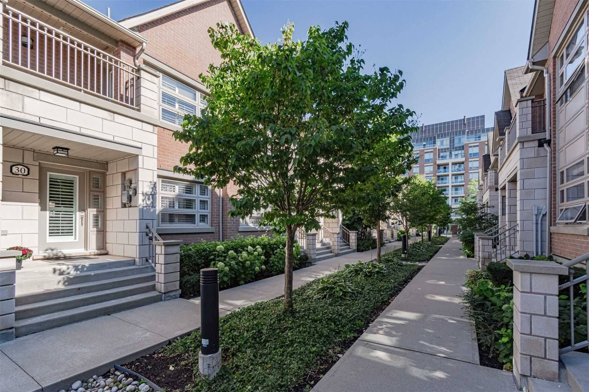 Oakville, ON L6H 0G8,2460 Prince Michael DR #30