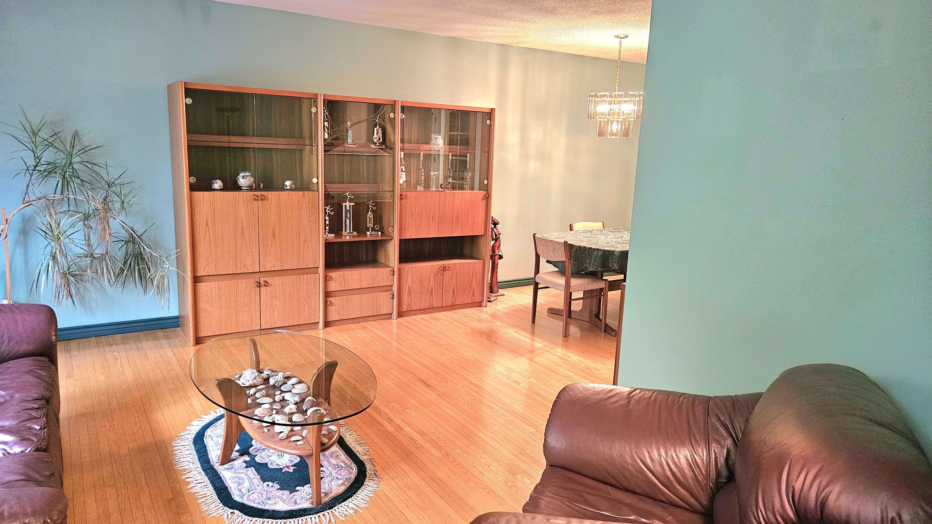 Brampton, ON L6T 1M8,23 Brookdale CRES