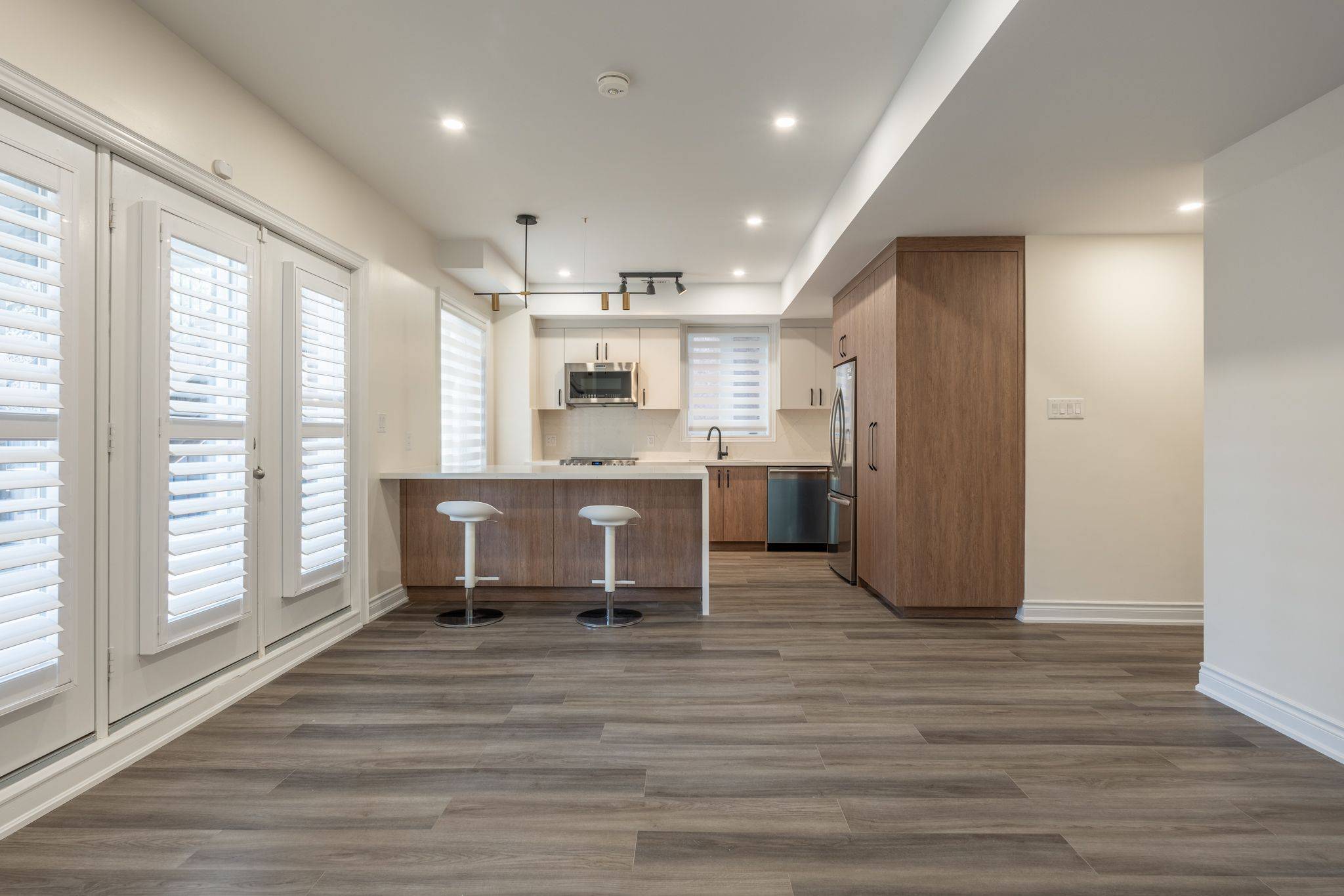 Oakville, ON L6H 7J7,2339 Awenda DR #A