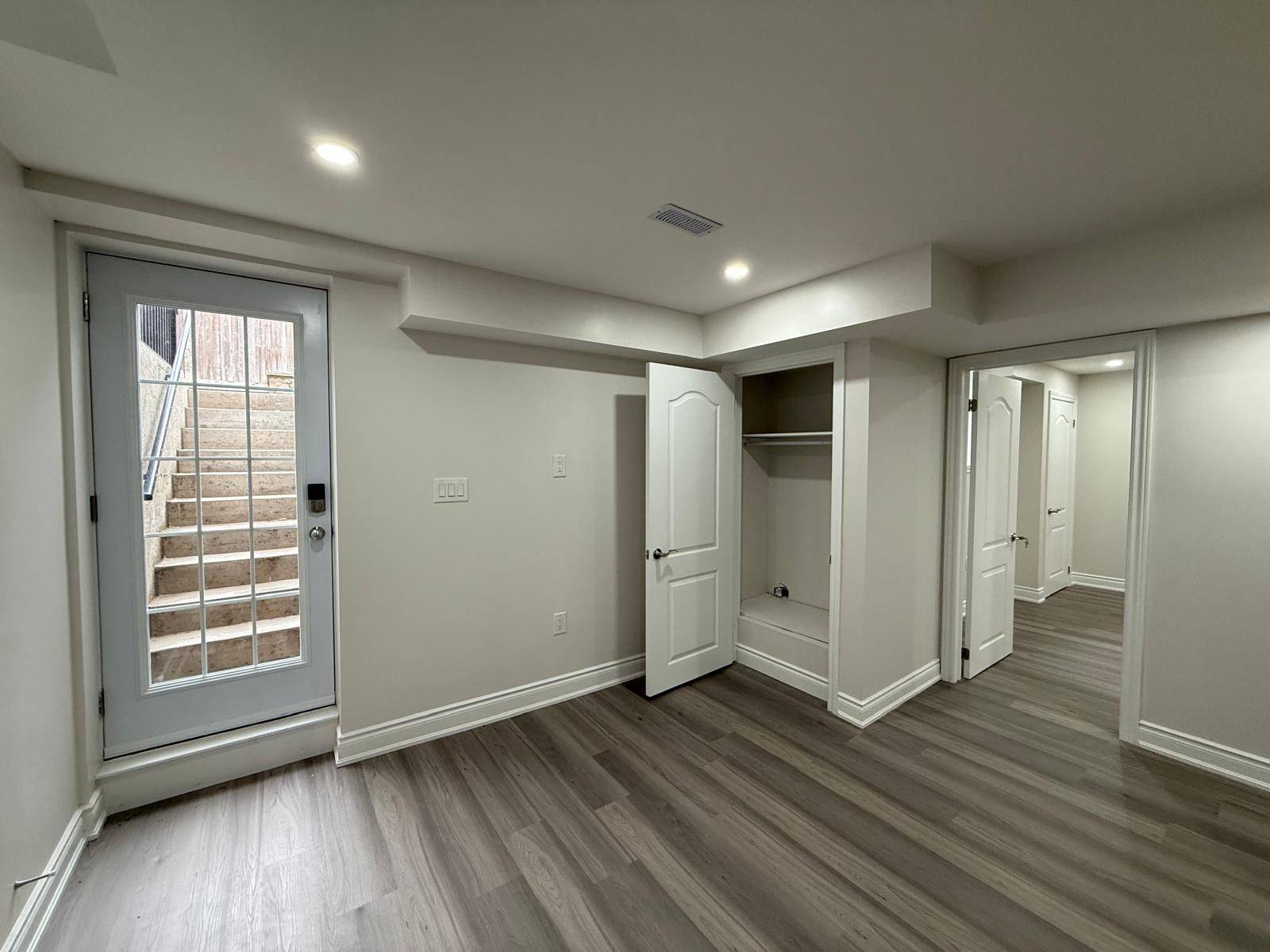 Milton, ON L9T 0T3,429 Stringer CIR