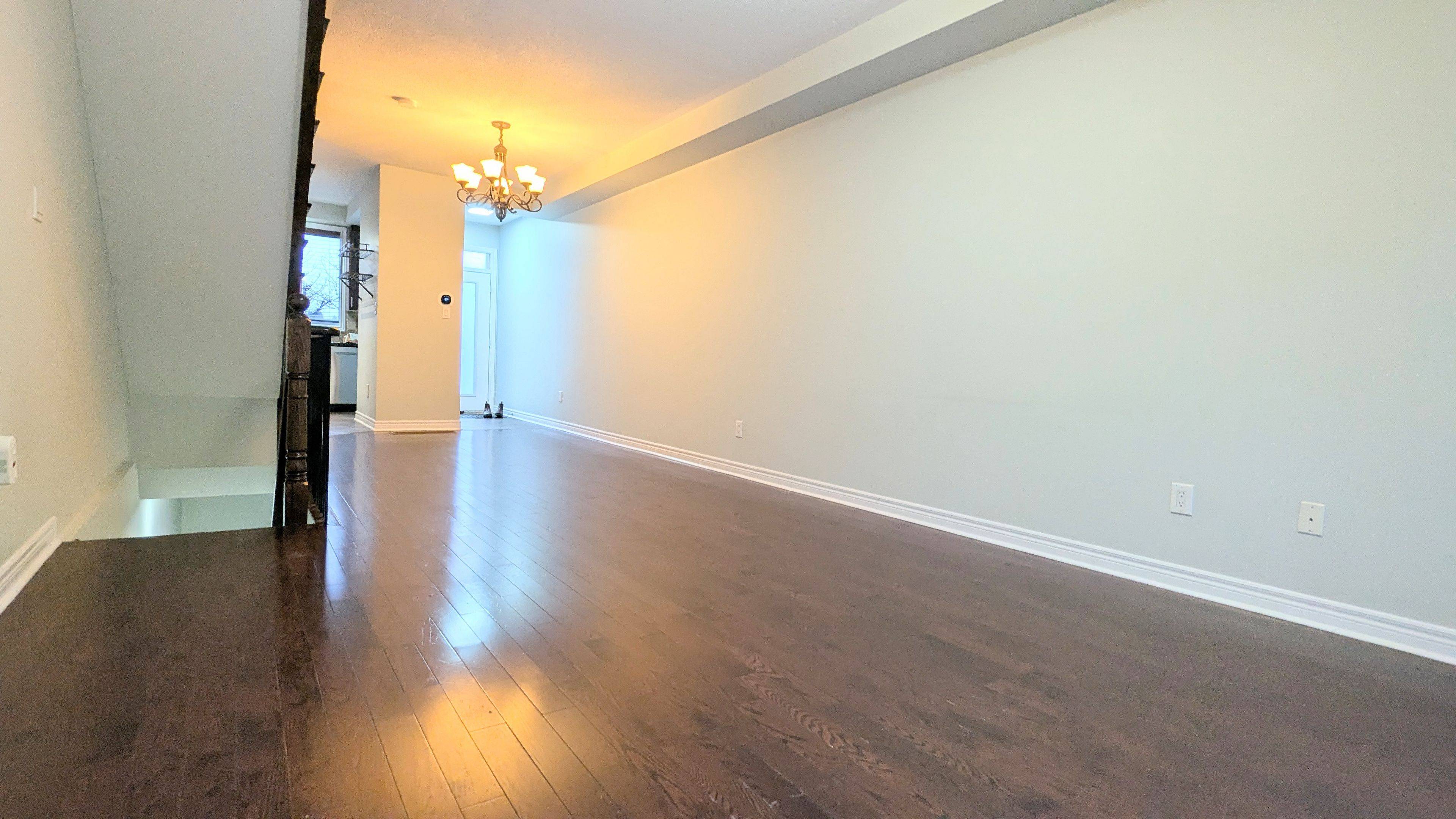 Toronto W07, ON M8Z 0A5,22 Market Garden Mews