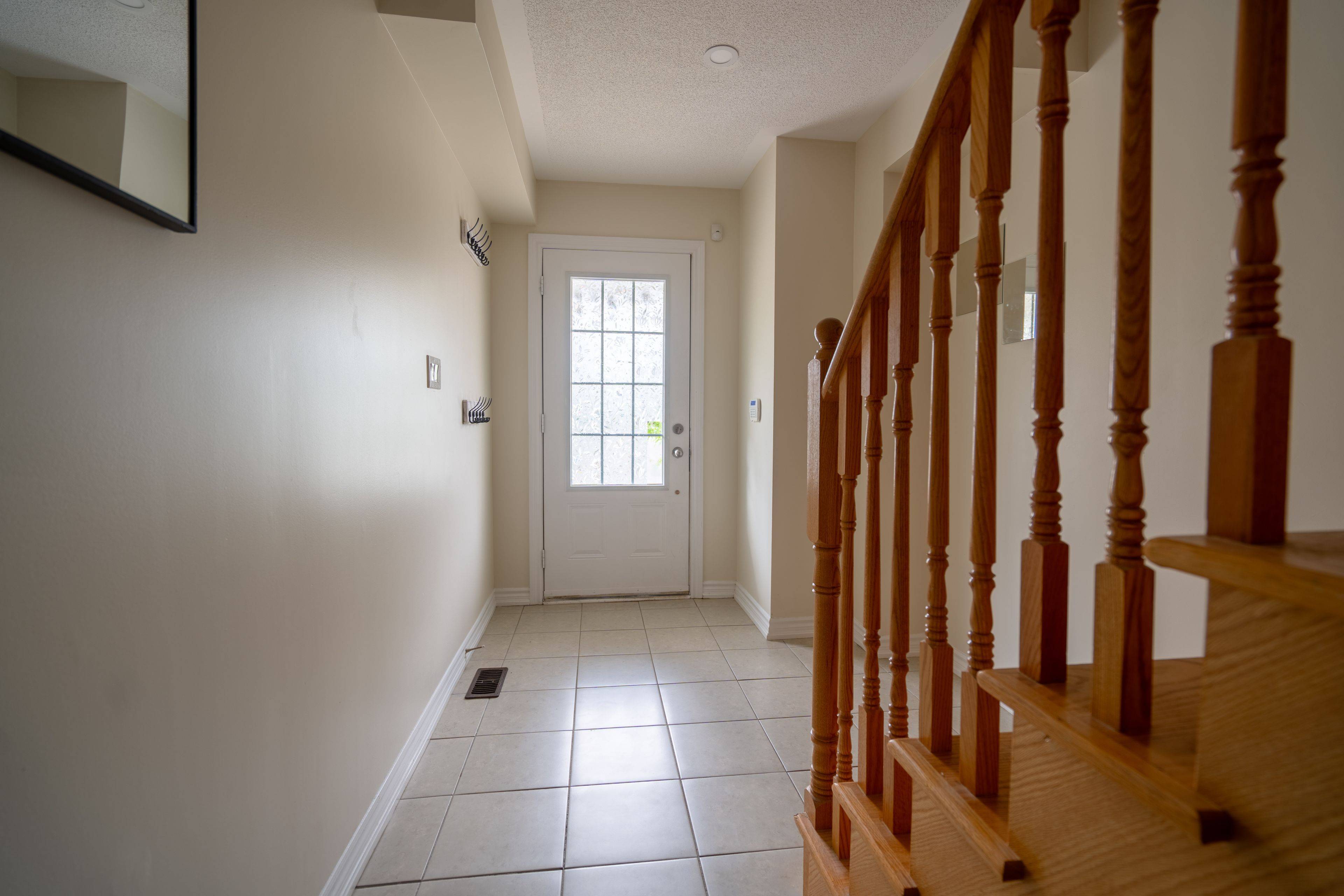 Brampton, ON L6Z 0H5,33 Sprucewood RD