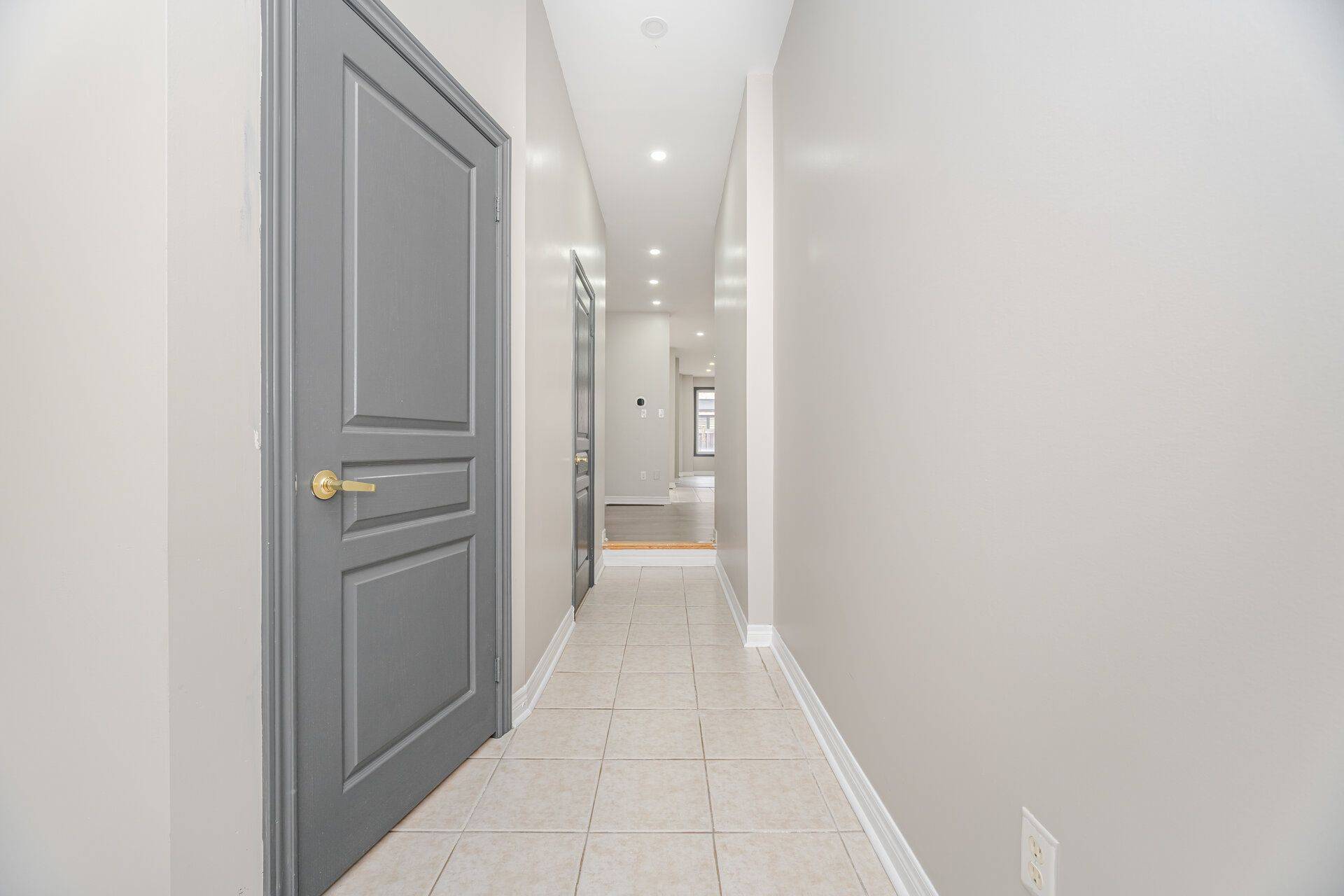 Mississauga, ON L5M 0M9,3056 Doyle ST