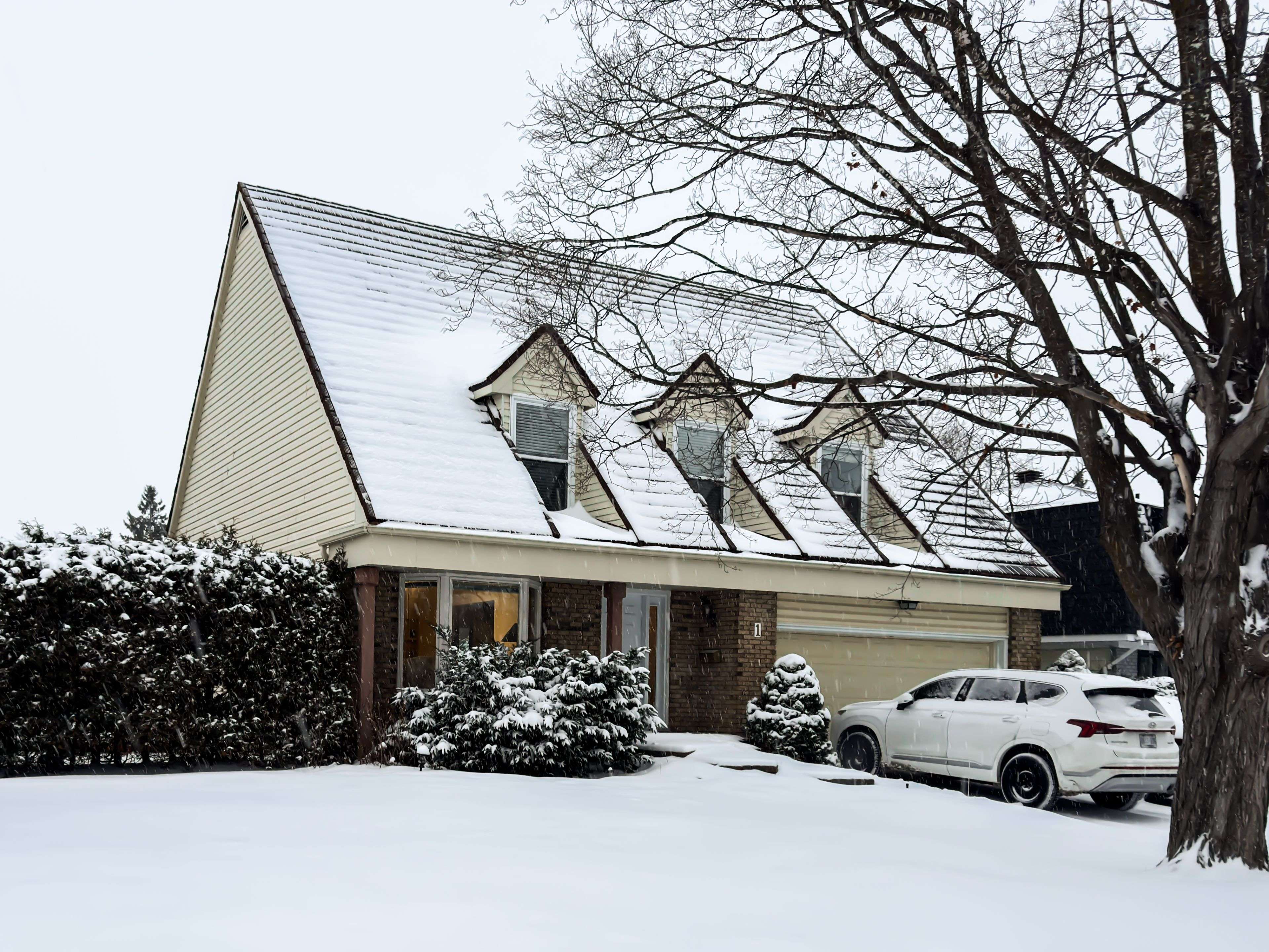 Hunt Club - Windsor Park Village And Area, ON K1V 9L1,1 Bennett ST