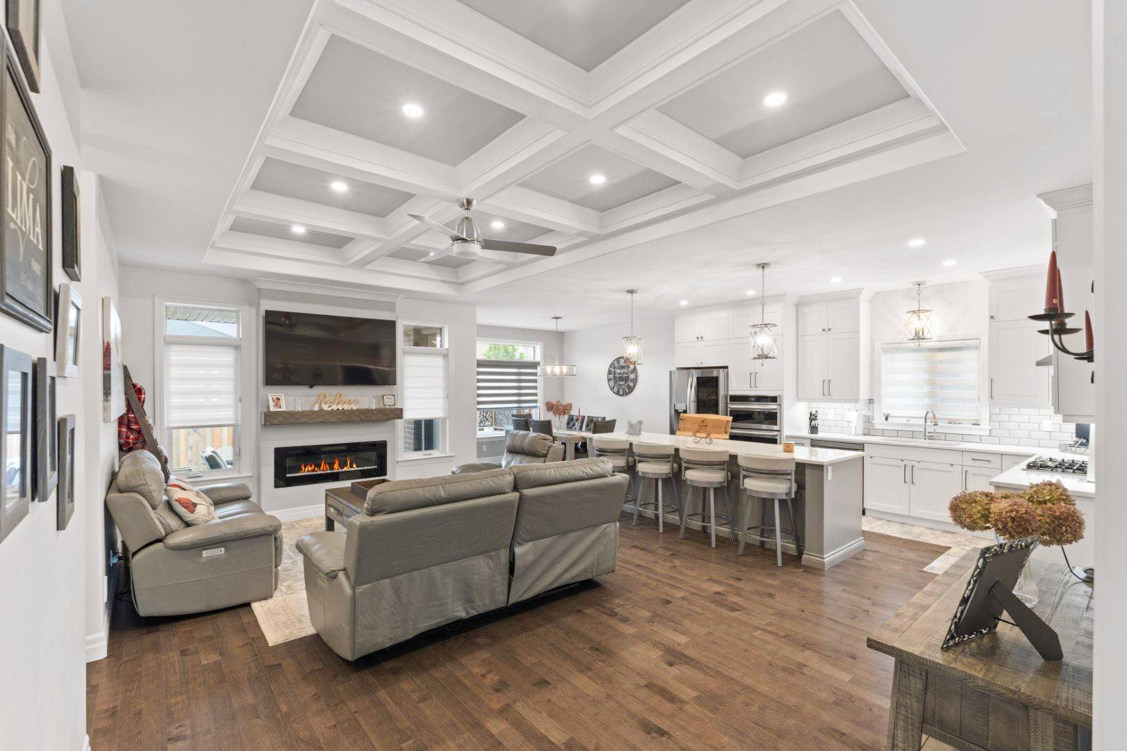 Belleville, ON K8N 0J1,86 Essex DR