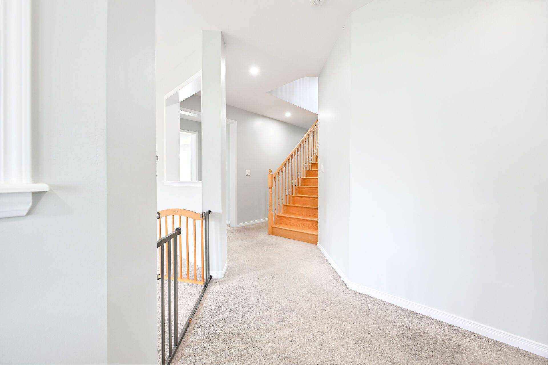 Thorold, ON L9B 0G9,19 Froggy DR