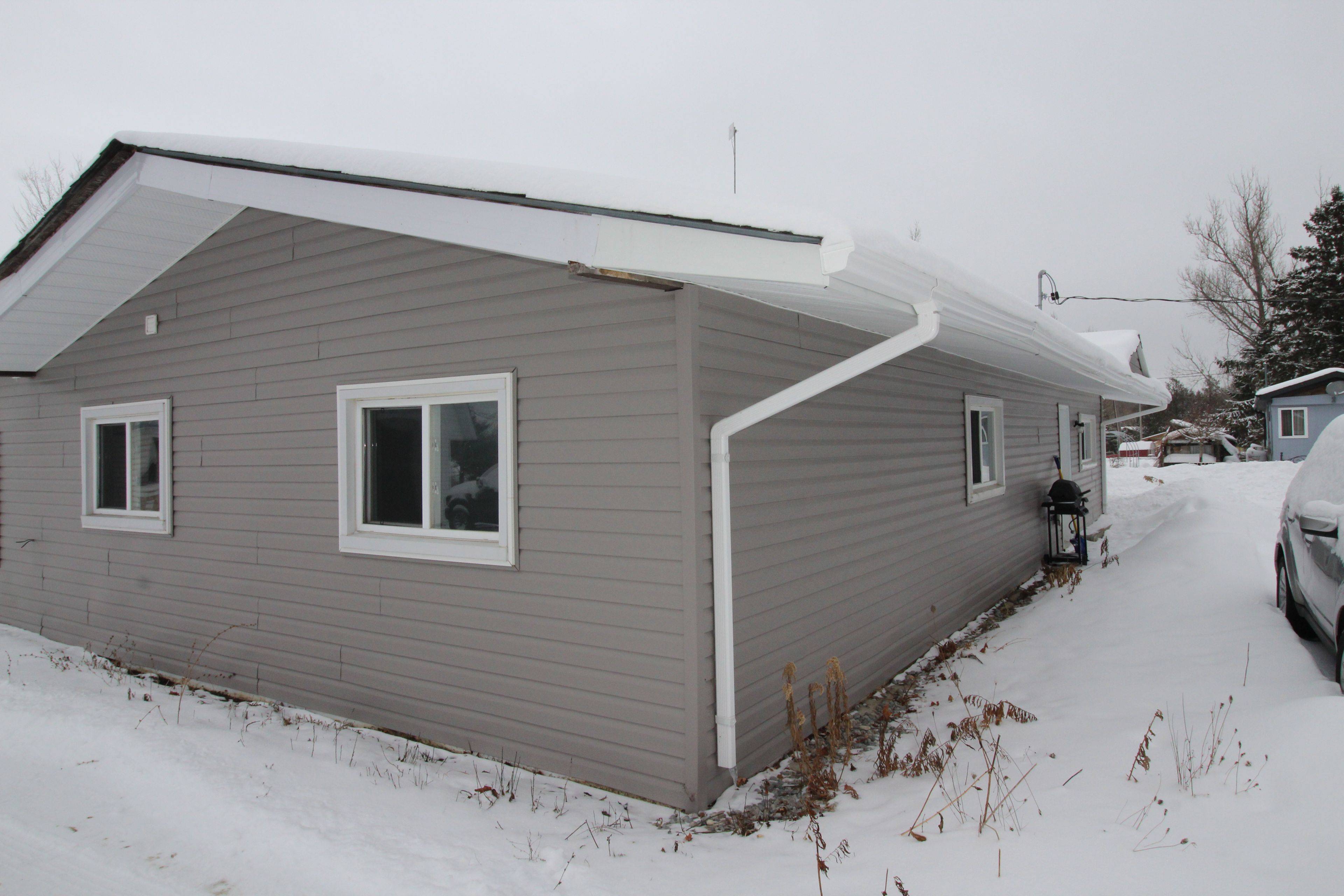 Kawartha Lakes, ON K9V 4R4,26 Stoney Creek RD #2