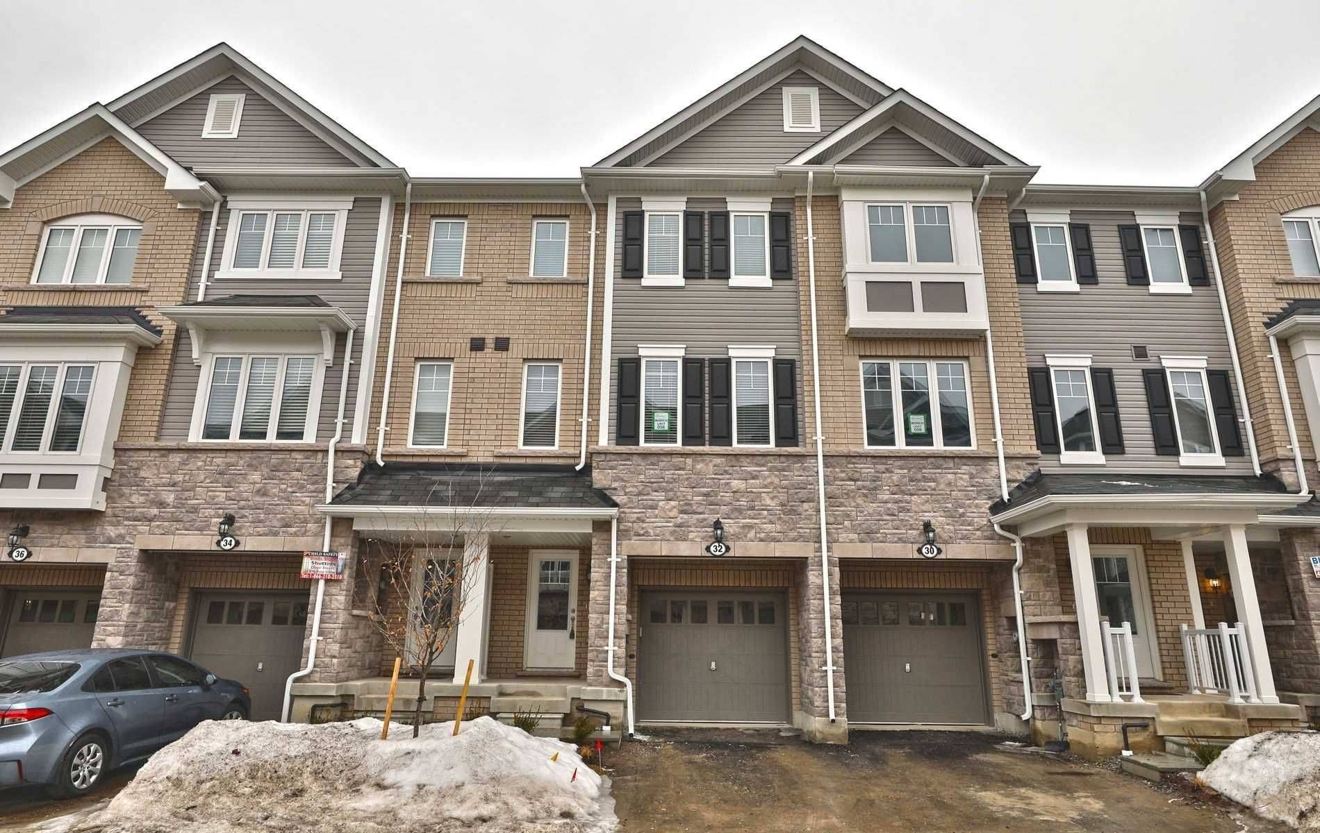 Hamilton, ON L8K 0A4,32 Rapids LN